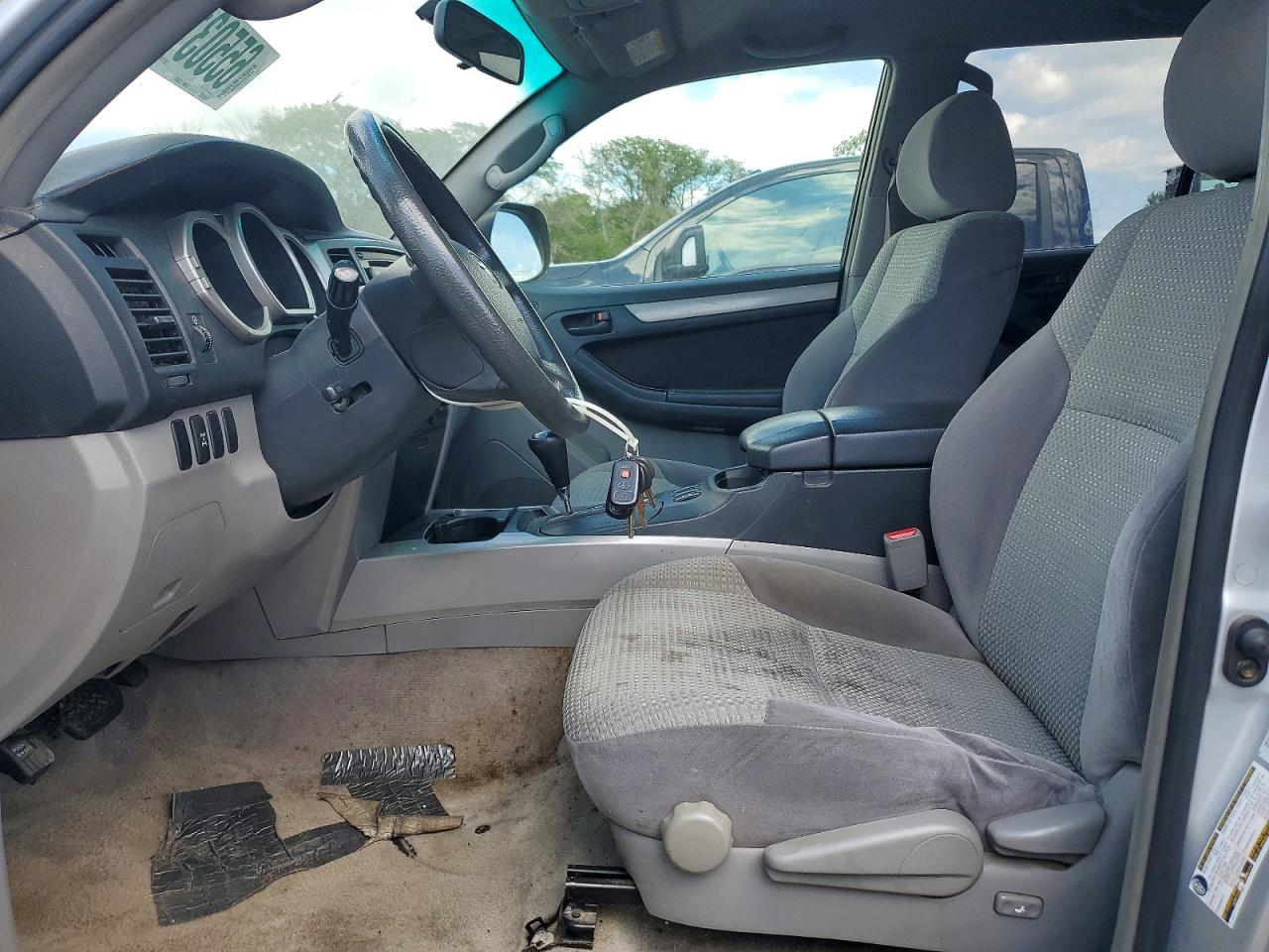 2004 Toyota 4runner Sr5 Silver vin: JTEBT14R648014566