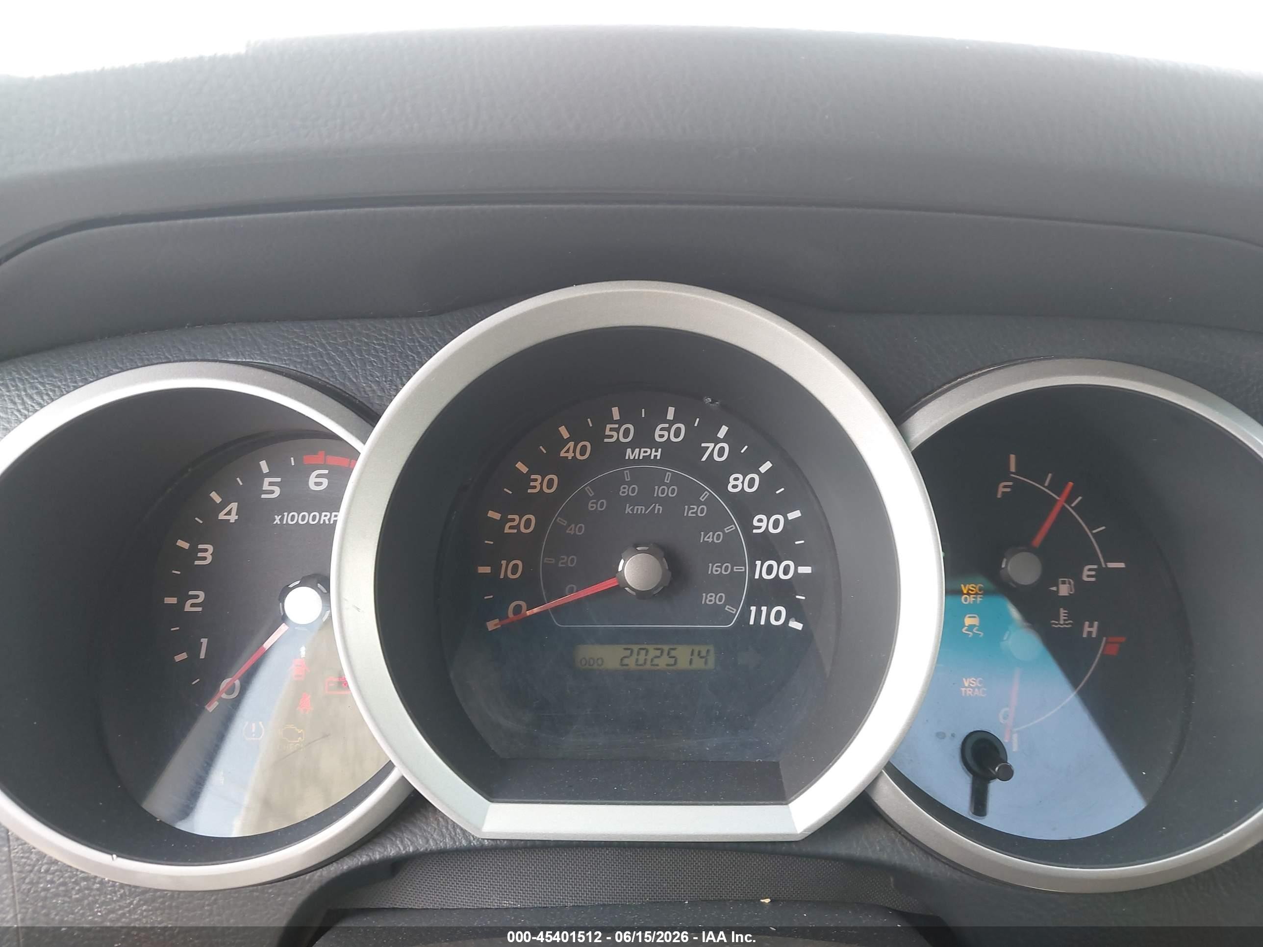 2006 Toyota 4runner Sr5 Sport V8 White vin: JTEBT14R660058505