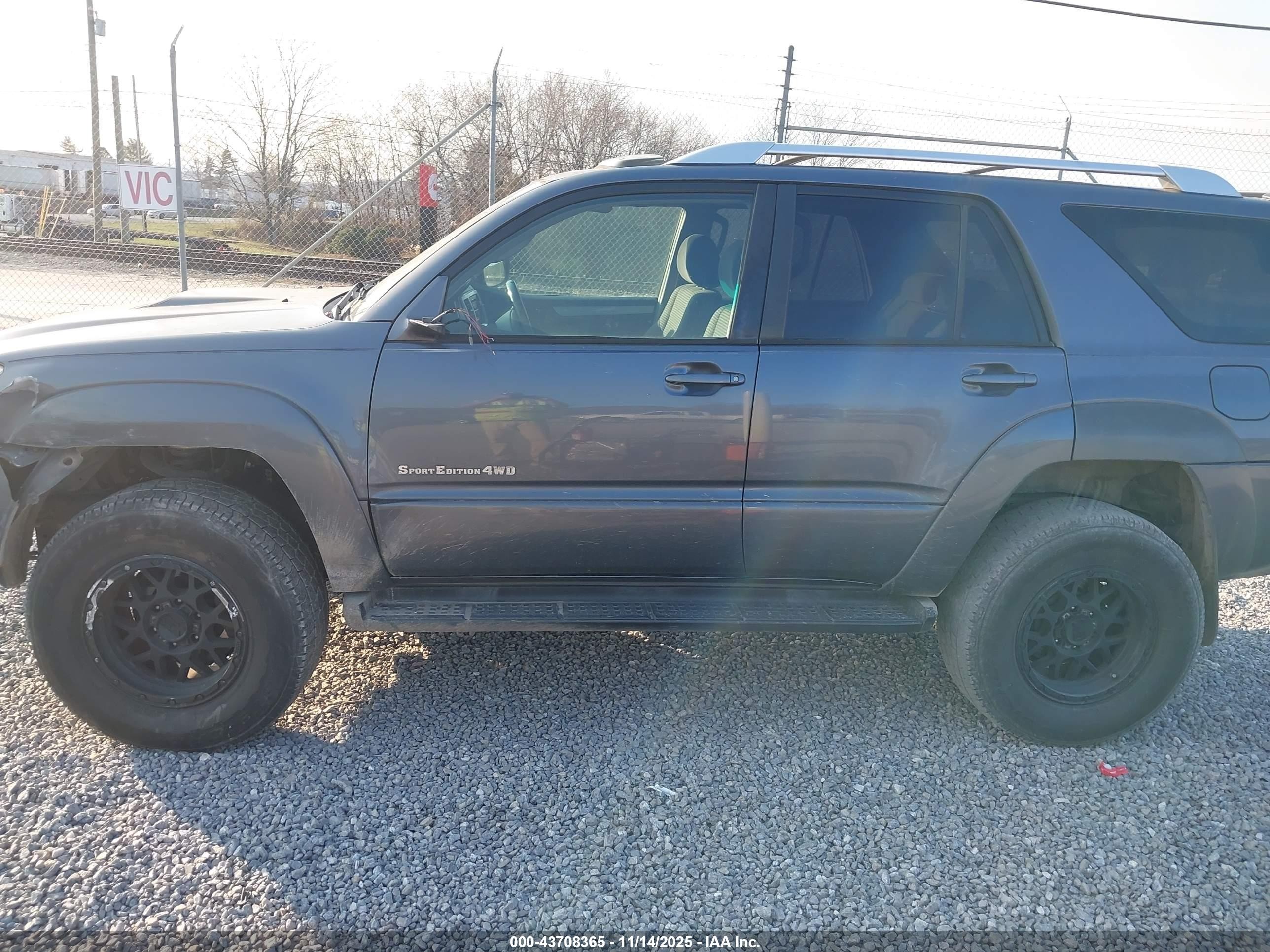 2004 Toyota 4runner Sr5 Sport V8 Gray vin: JTEBT14R748014530