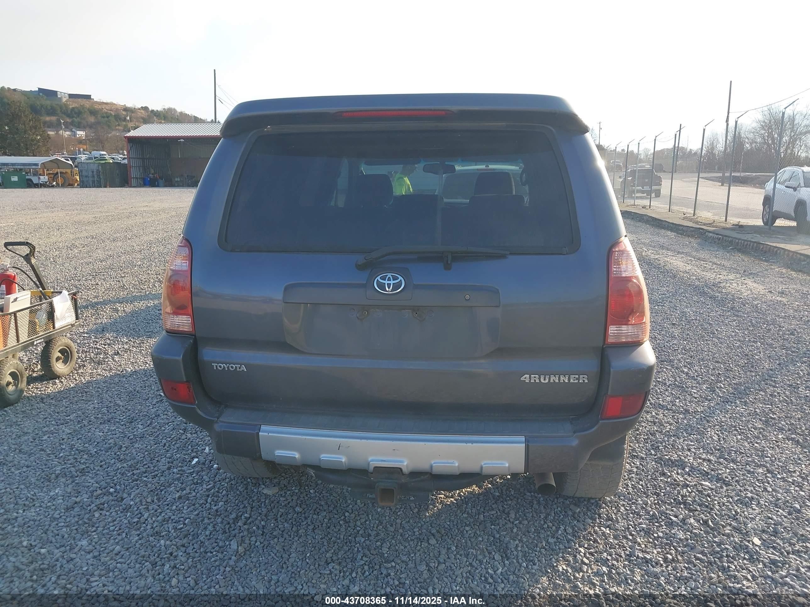 2004 Toyota 4runner Sr5 Sport V8 Gray vin: JTEBT14R748014530