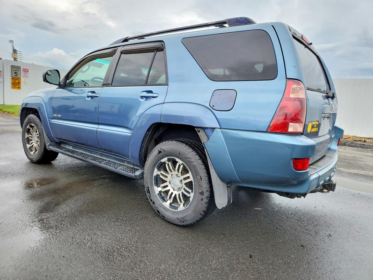 2005 Toyota 4runner Sr5 Blue vin: JTEBT14R750055210
