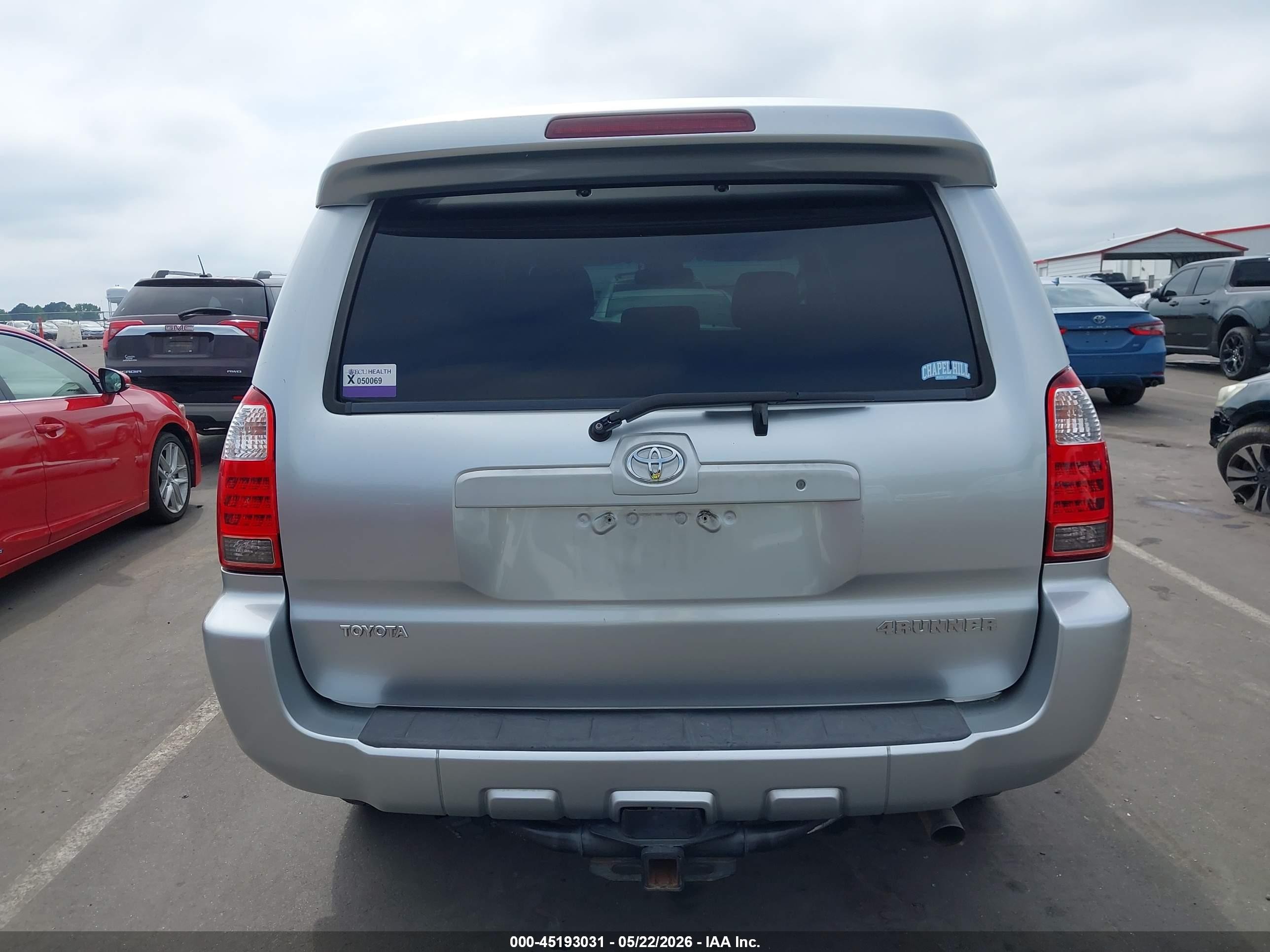 2008 Toyota 4runner Sport V8 Silver vin: JTEBT14R98K004767