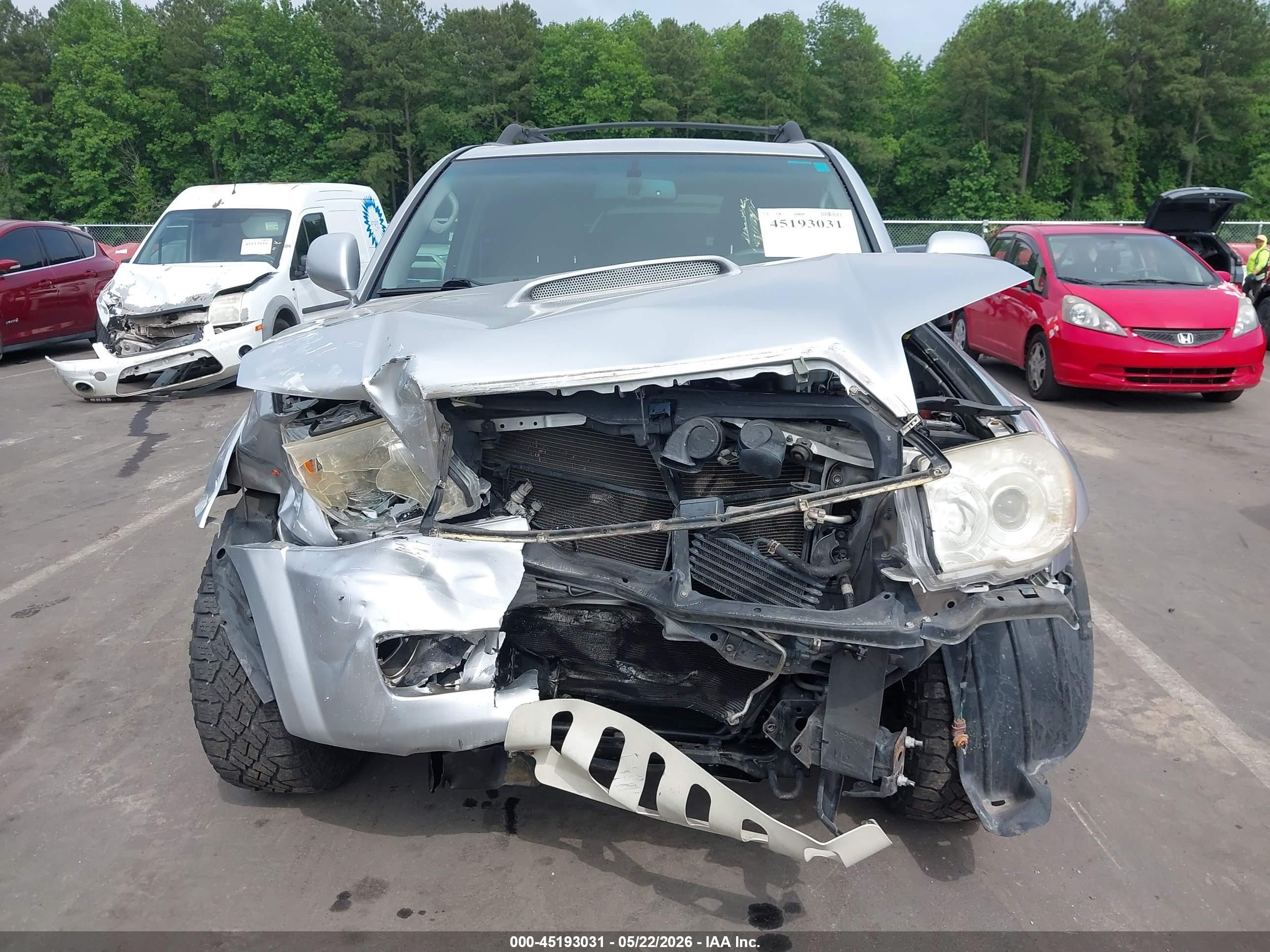 2008 Toyota 4runner Sport V8 Silver vin: JTEBT14R98K004767