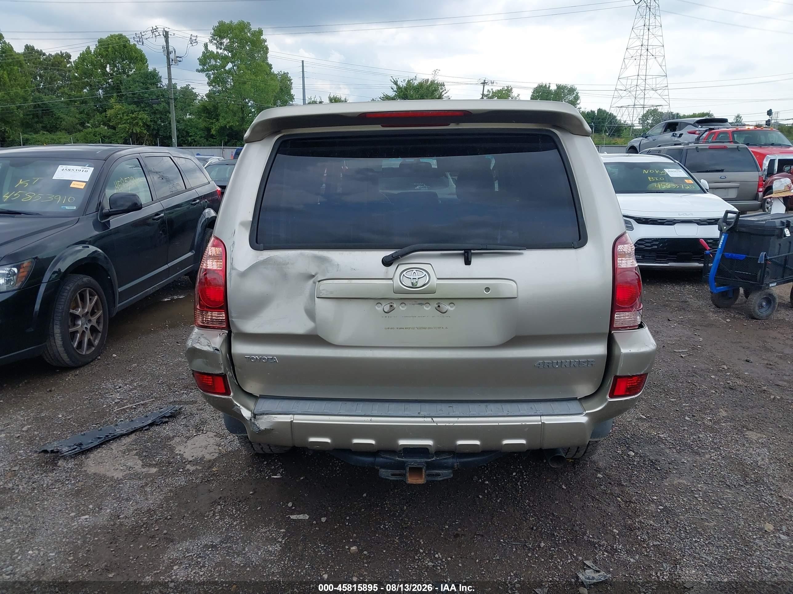2005 Toyota 4runner Limited V8 Beige vin: JTEBT17R050052452