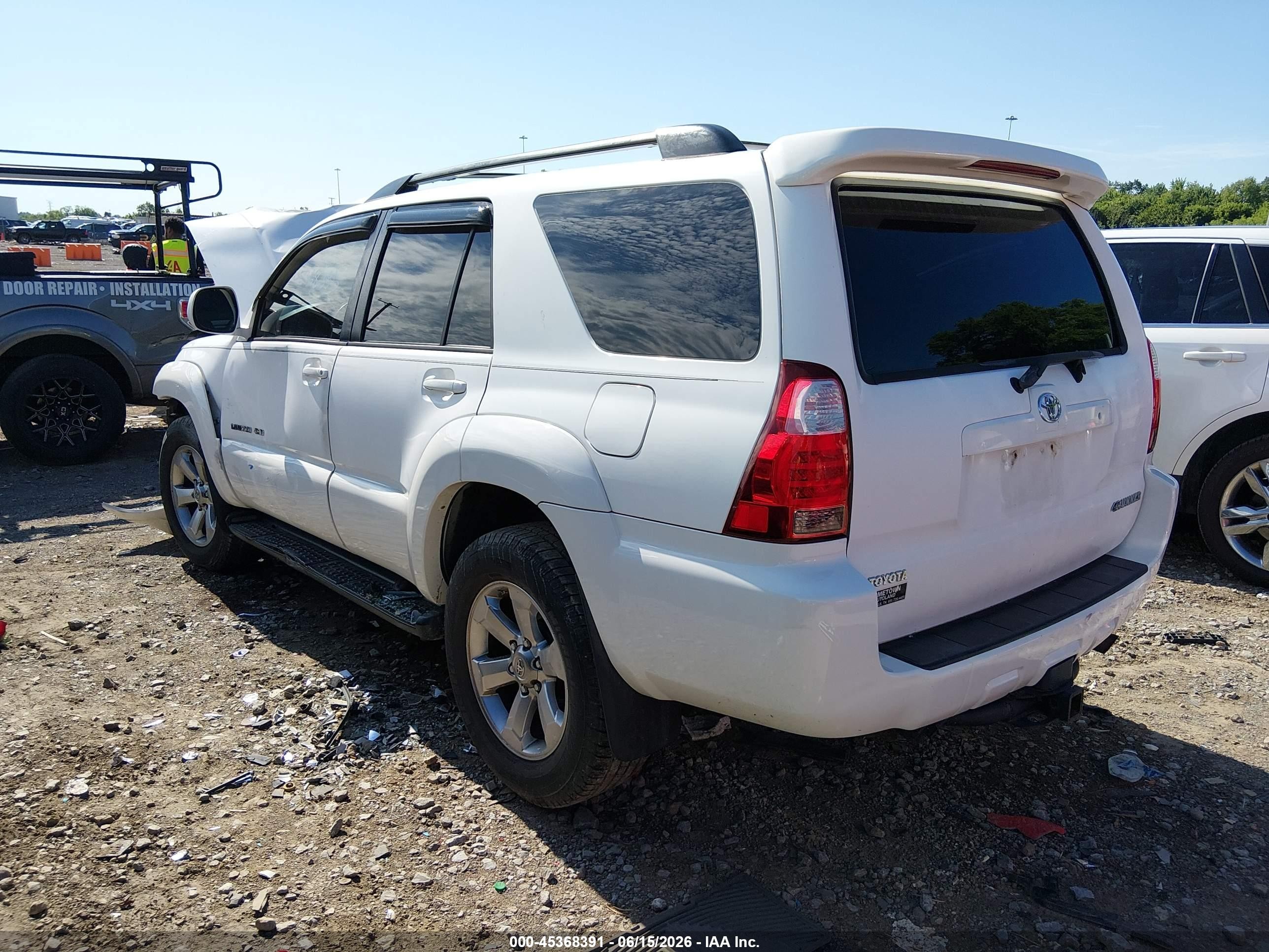 2006 Toyota 4runner Limited V8 White vin: JTEBT17R060058933