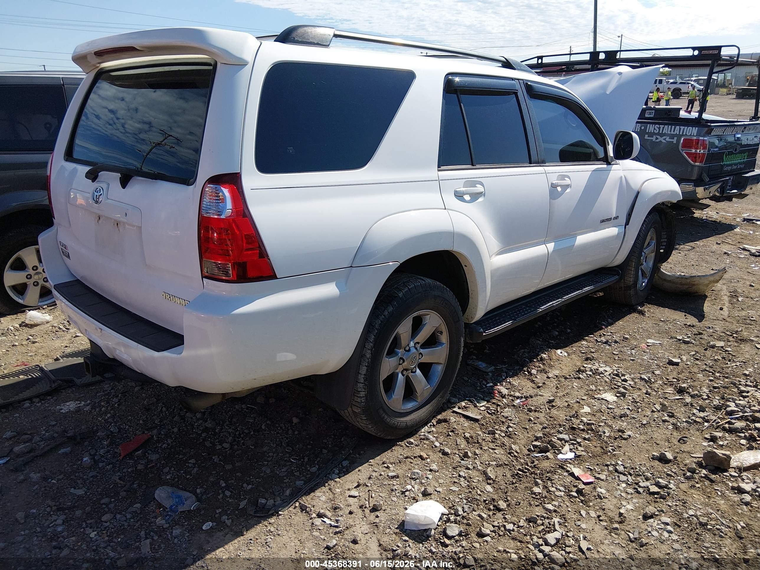 2006 Toyota 4runner Limited V8 White vin: JTEBT17R060058933