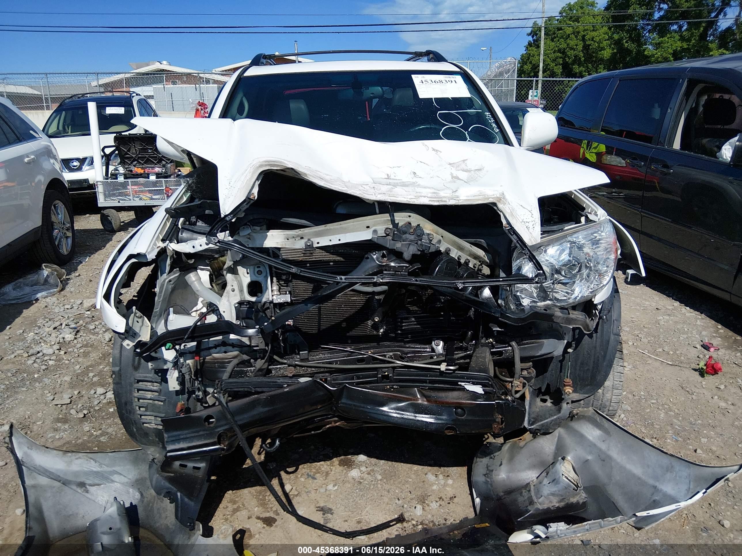 2006 Toyota 4runner Limited V8 White vin: JTEBT17R060058933