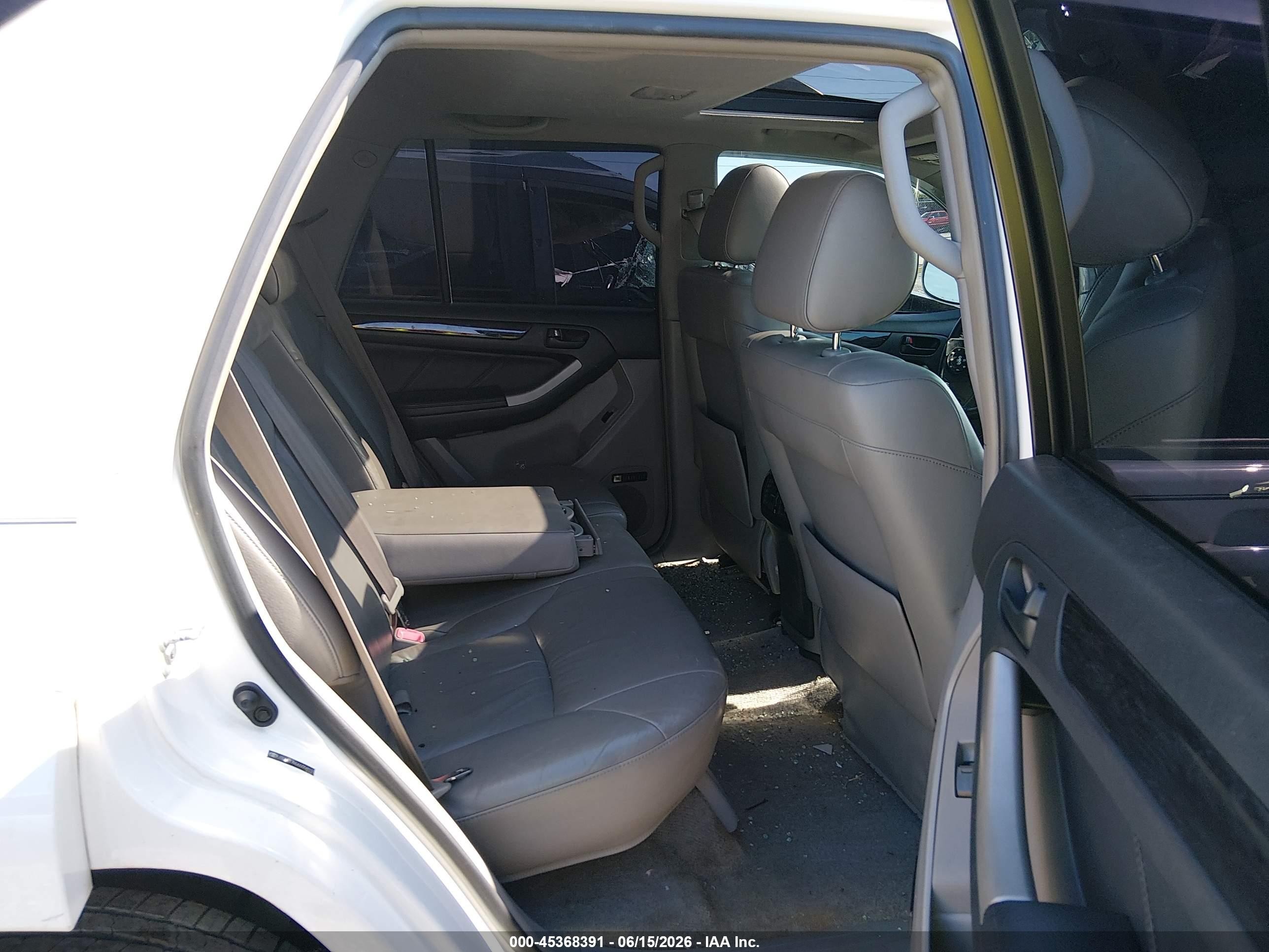 2006 Toyota 4runner Limited V8 White vin: JTEBT17R060058933