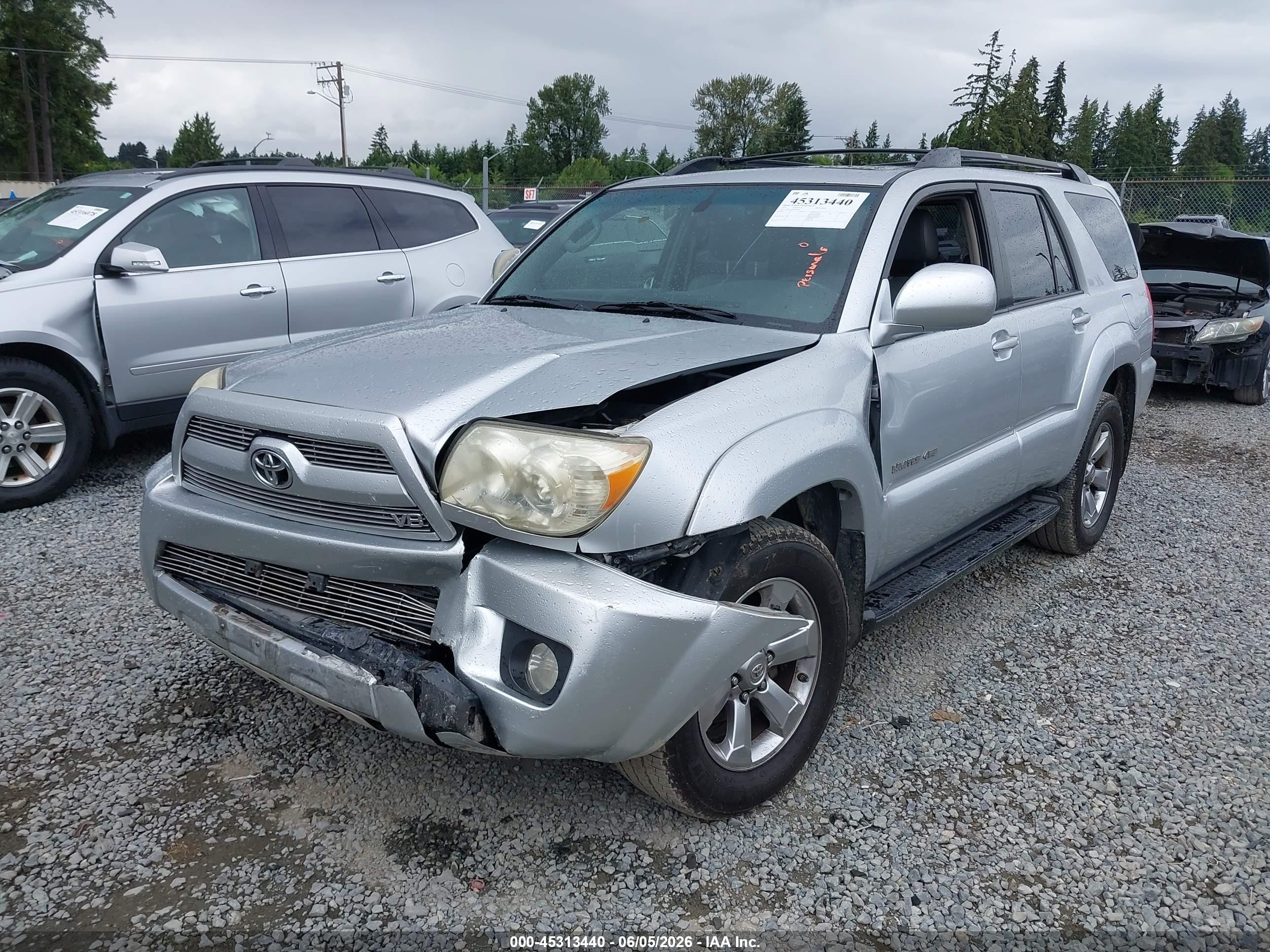 2007 Toyota 4runner Limited V8 Серебряный vin: JTEBT17R078039043
