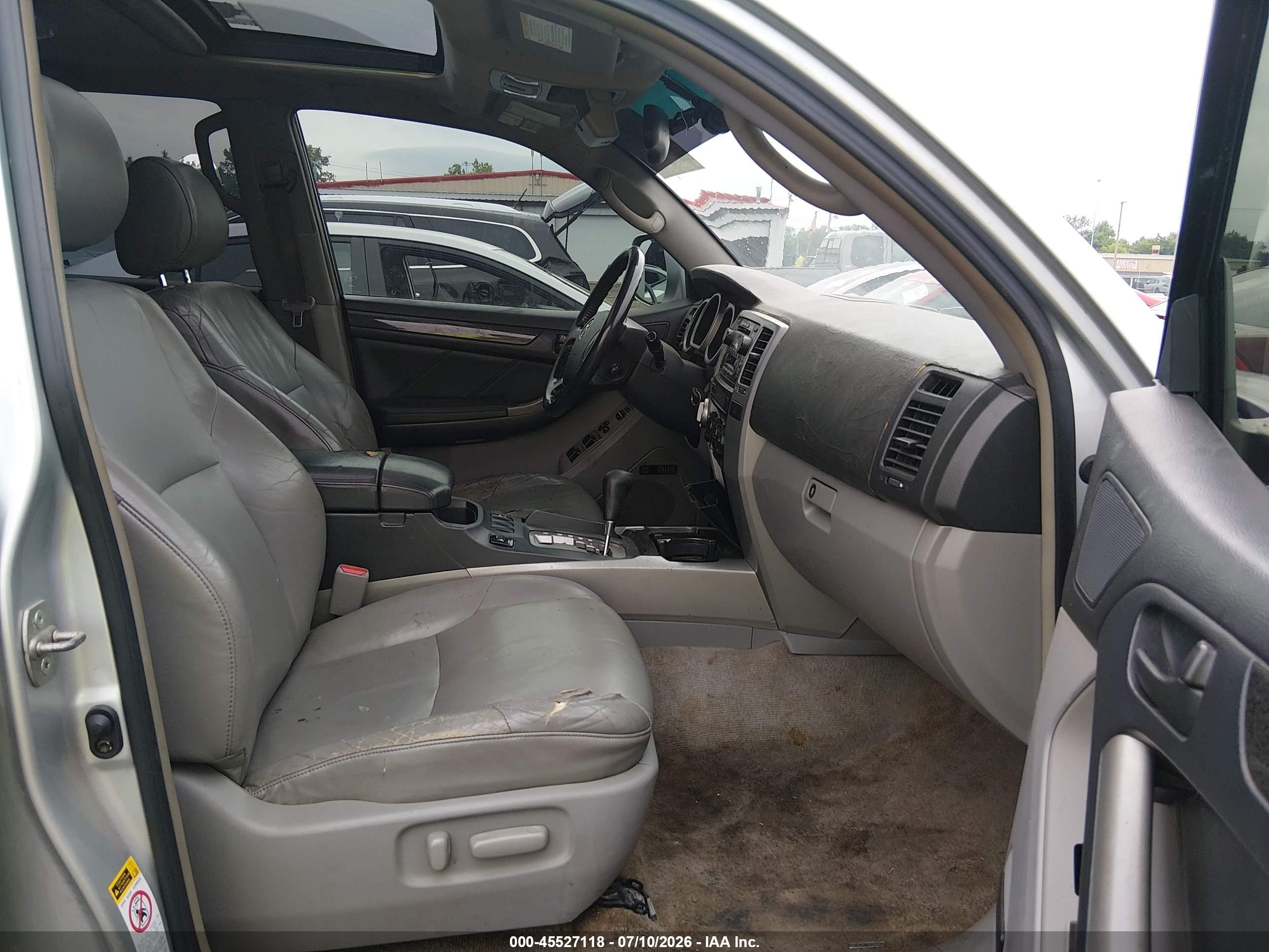 2003 Toyota 4runner Limited V8 Silver vin: JTEBT17R130024561