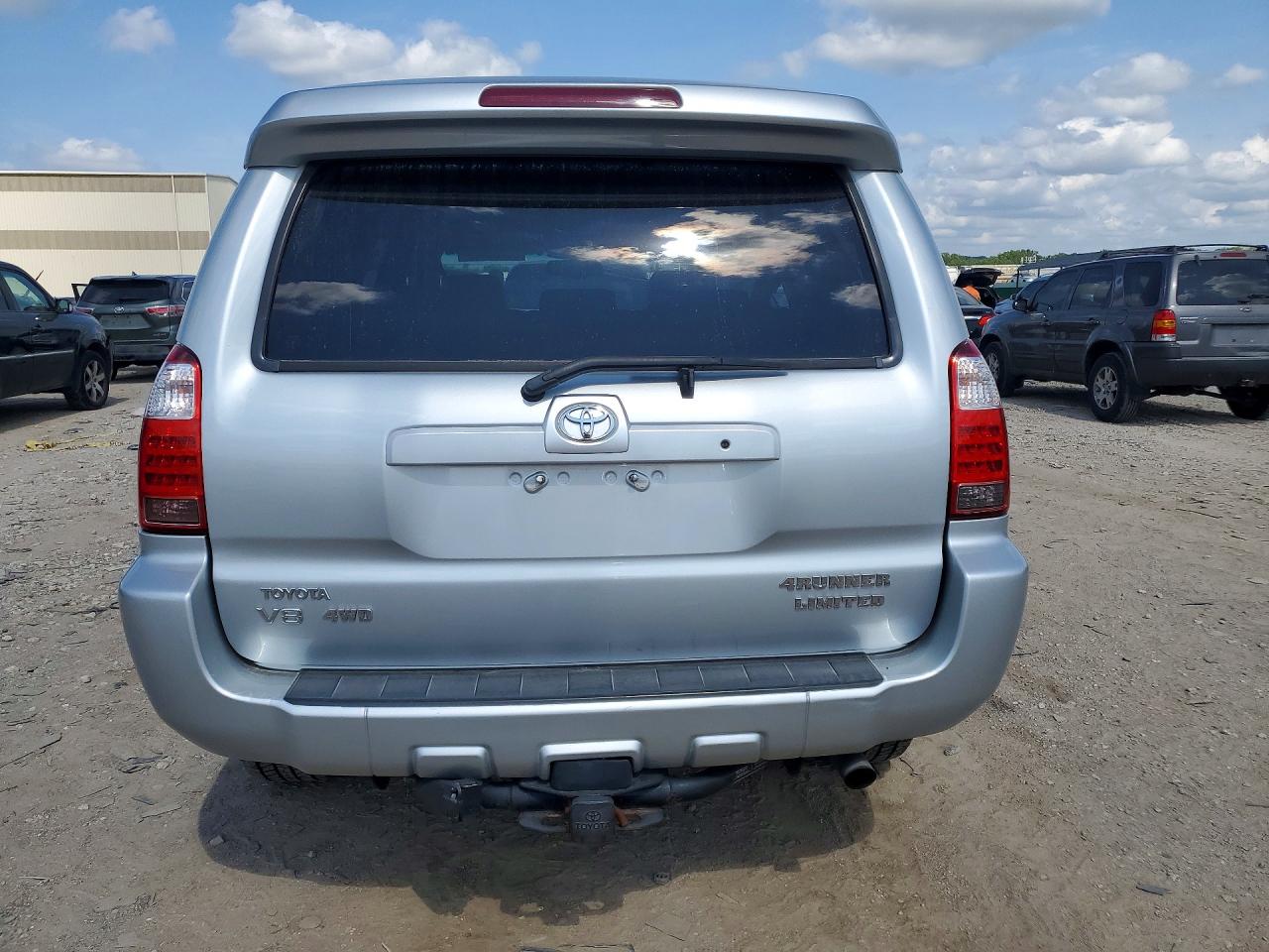 2006 Toyota 4runner Limited Серебряный vin: JTEBT17R268035137