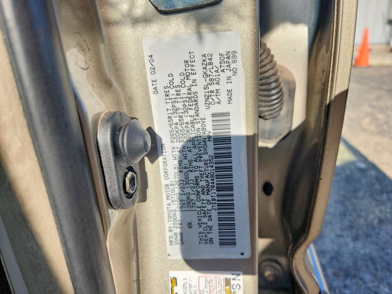 2004 Toyota 4runner Limited Gold vin: JTEBT17R448014352