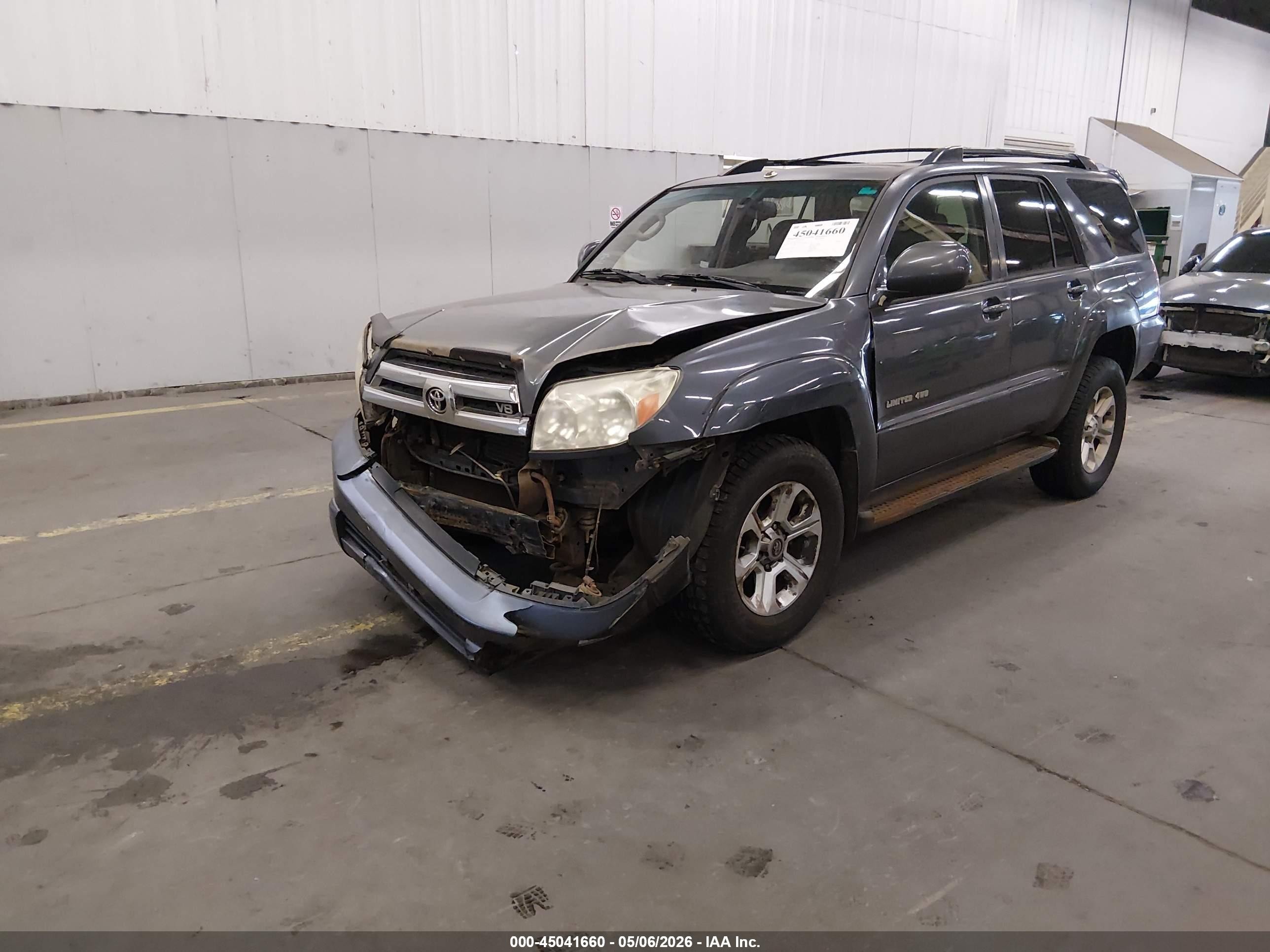 2005 Toyota 4runner Limited V8 Gray vin: JTEBT17R958020777