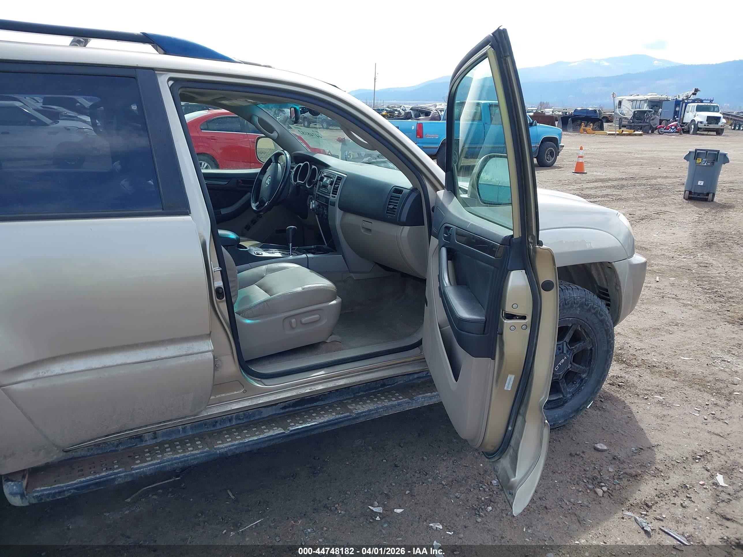 2005 Toyota 4runner Limited V8 Gold vin: JTEBT17RX58024109