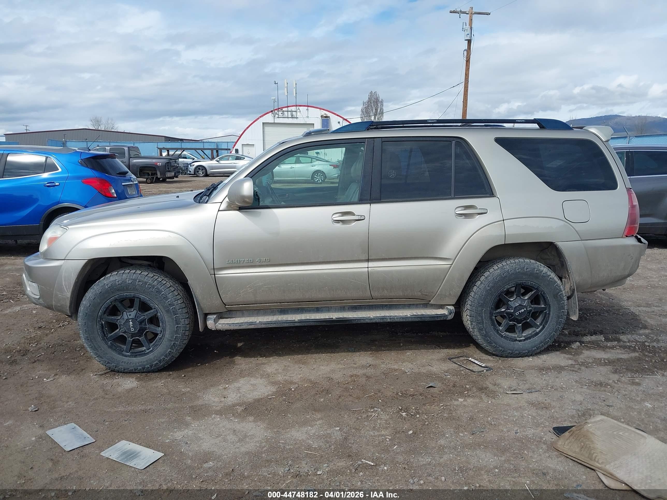 2005 Toyota 4runner Limited V8 Gold vin: JTEBT17RX58024109