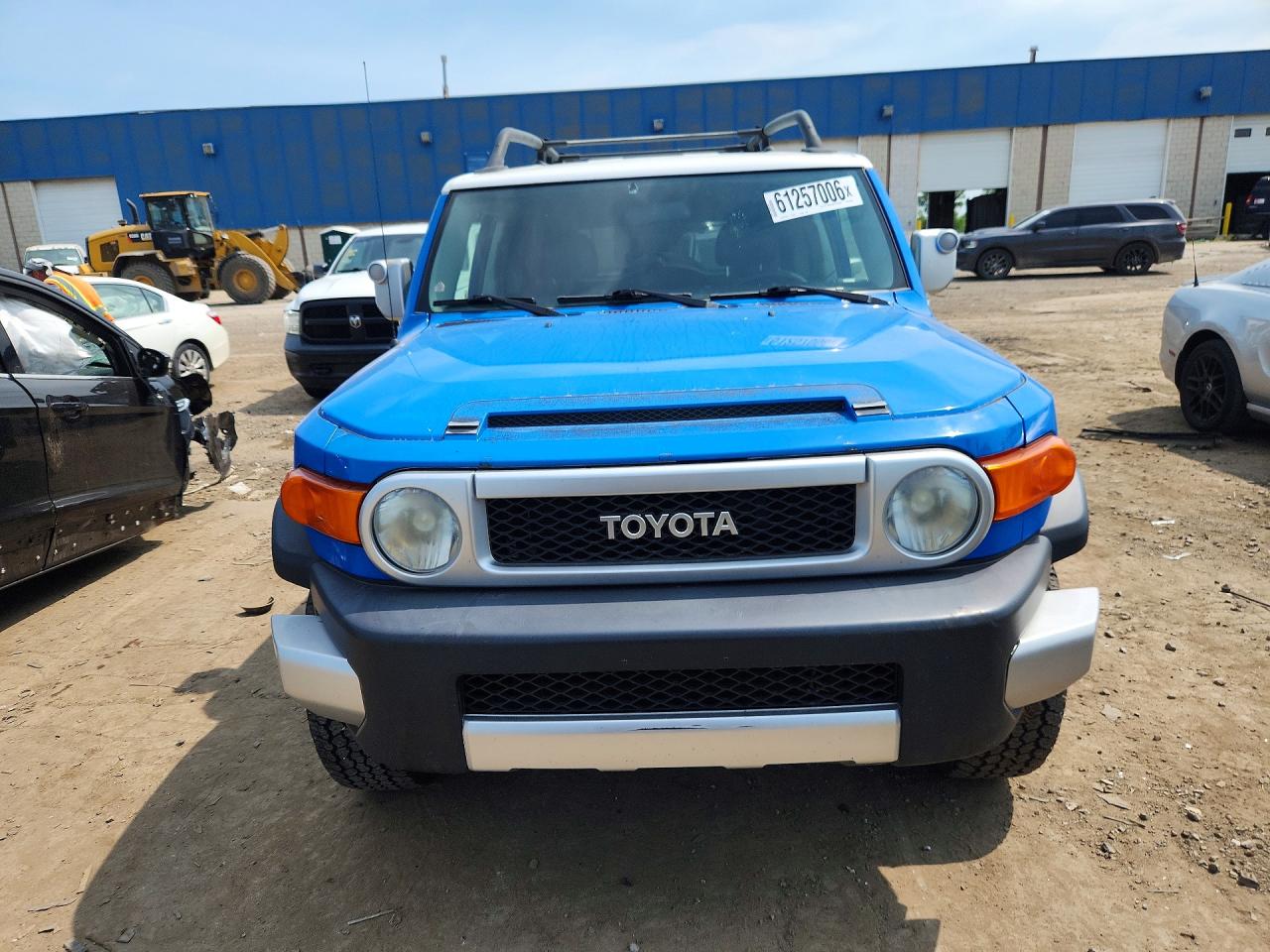 2007 Toyota Fj Cruiser Base Blue vin: JTEBU11F070002486