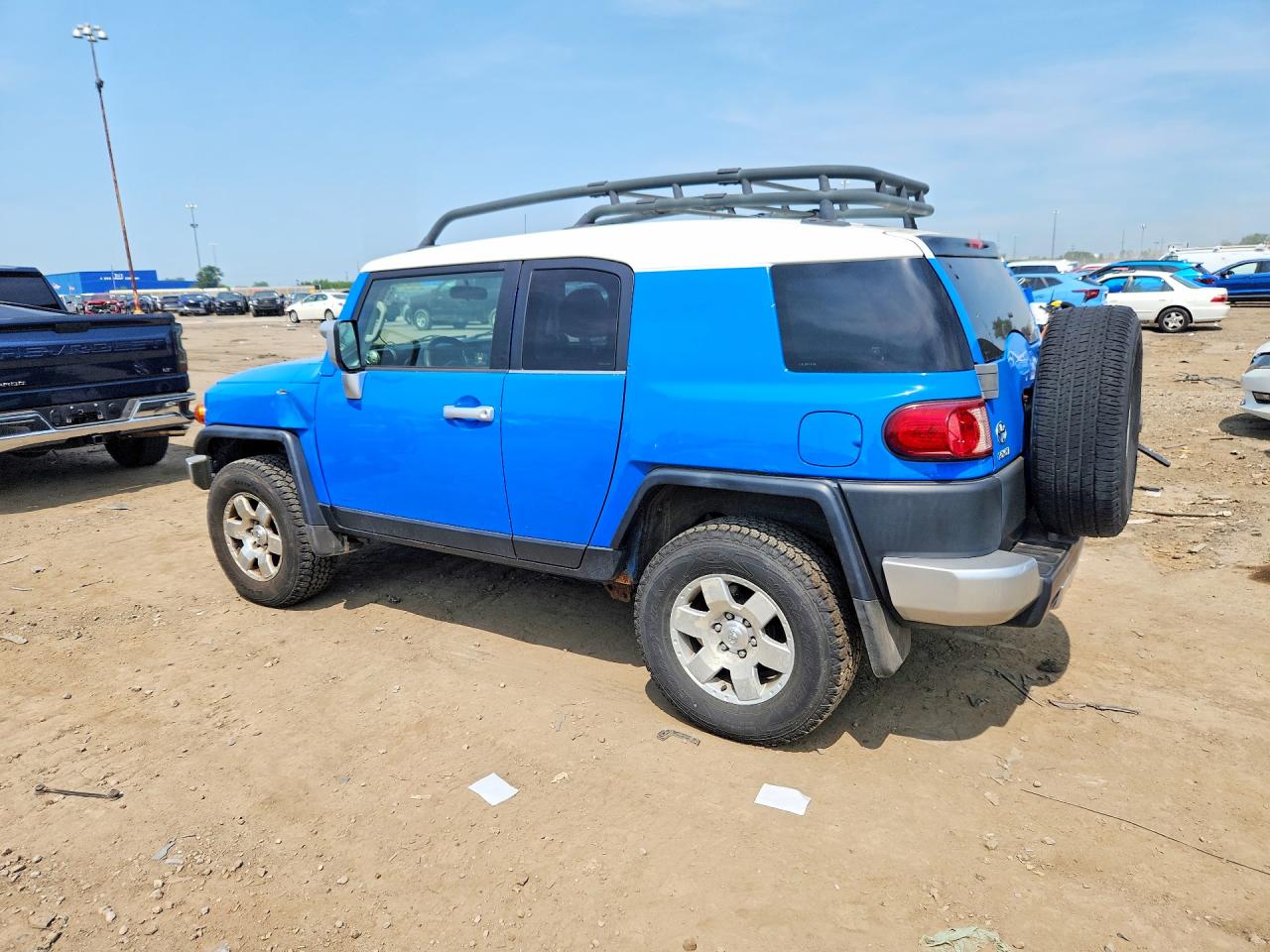2007 Toyota Fj Cruiser Base Blue vin: JTEBU11F070002486