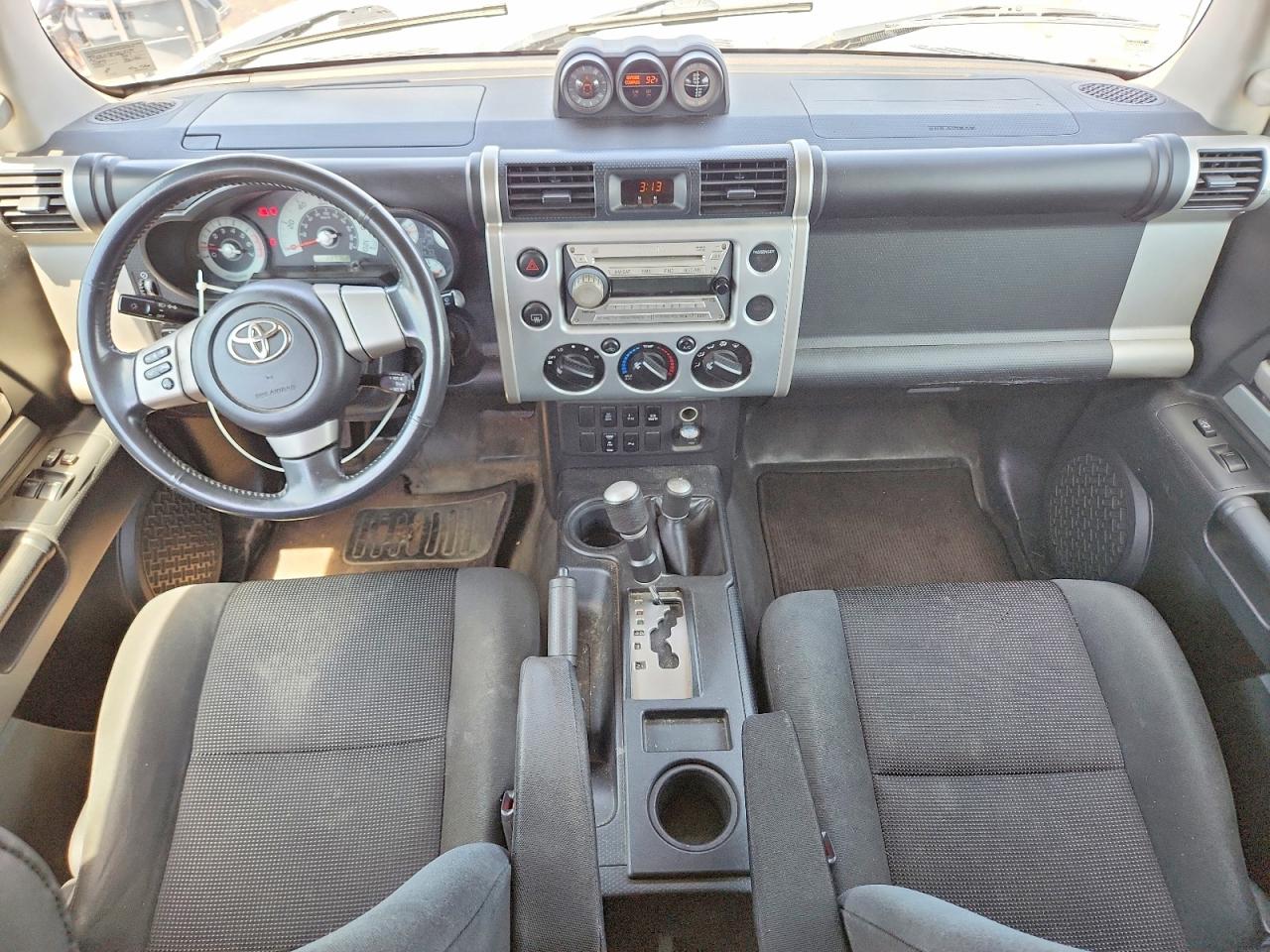 2007 Toyota Fj Cruiser Base Silver vin: JTEBU11F070069234