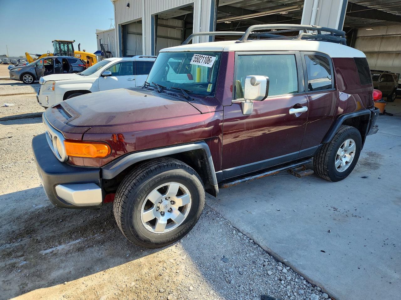2007 Toyota Fj Cruiser Base Maroon vin: JTEBU11F070078869