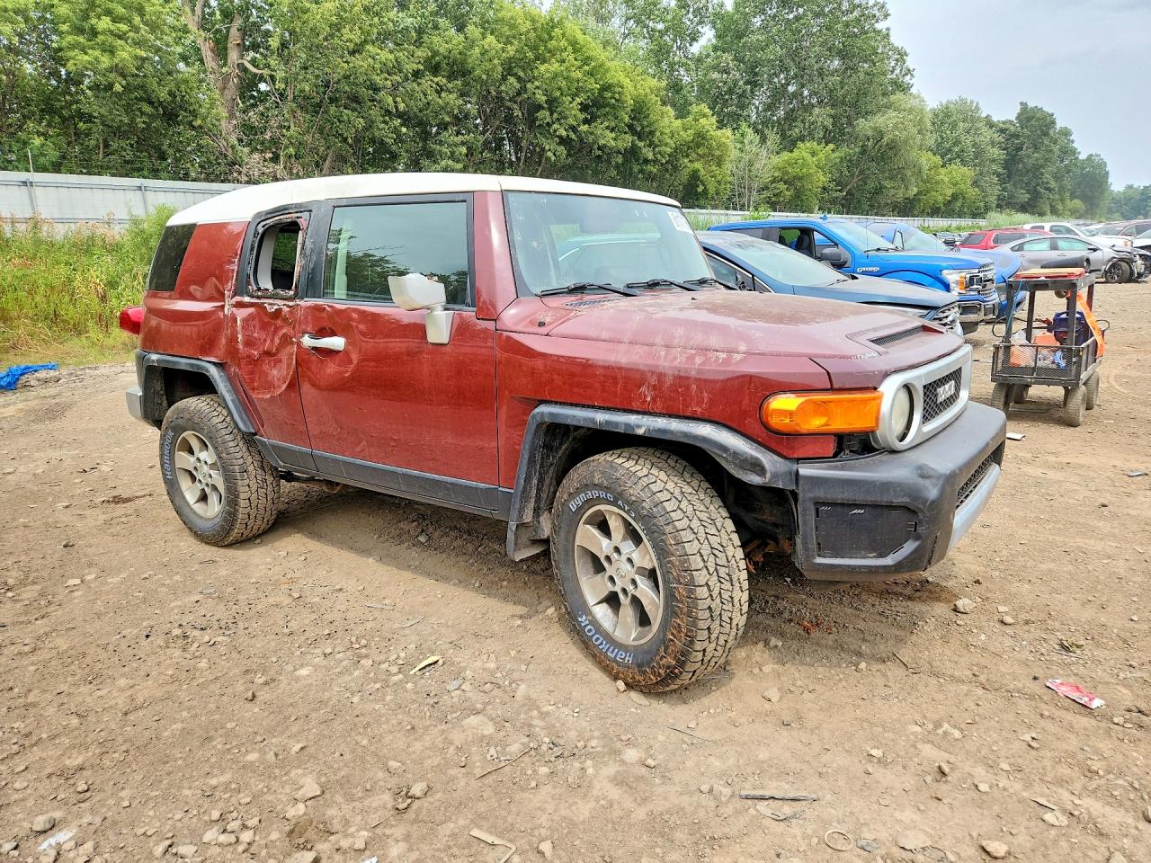 2008 Toyota Fj Cruiser Base Maroon vin: JTEBU11F08K003451