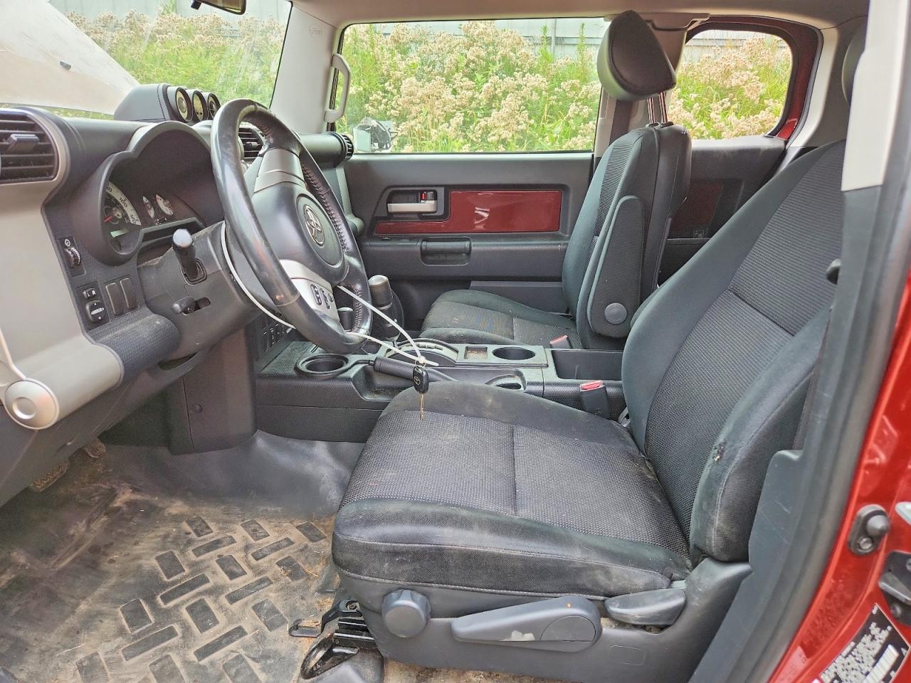 2008 Toyota Fj Cruiser Base Maroon vin: JTEBU11F08K003451