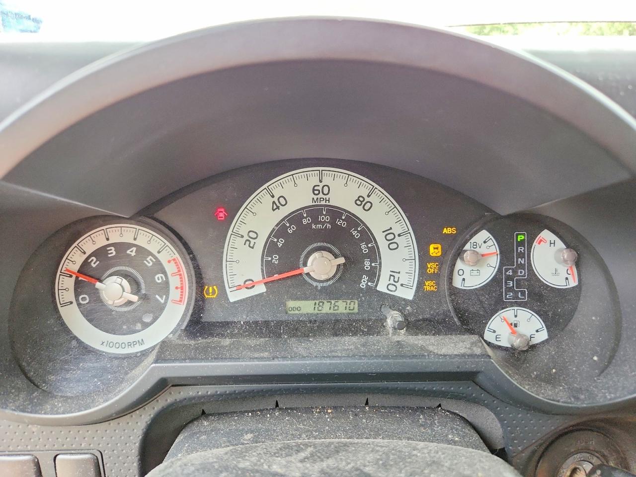 2008 Toyota Fj Cruiser Base Maroon vin: JTEBU11F08K003451