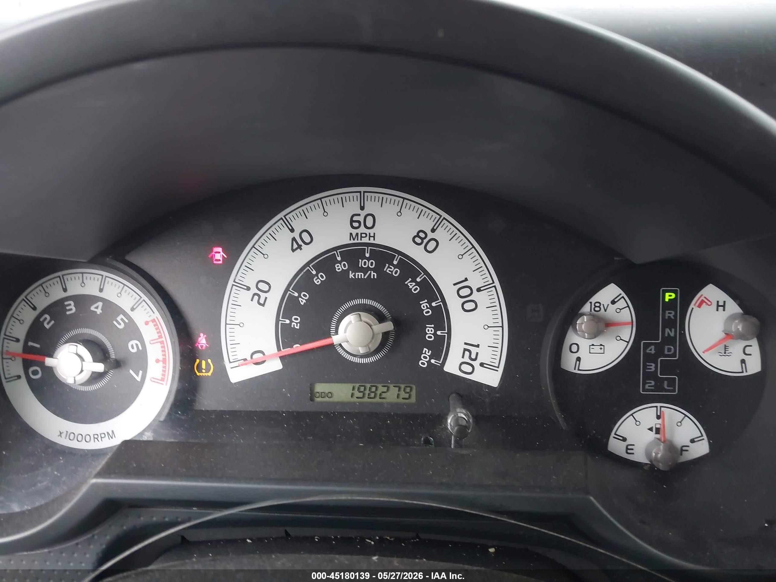 2008 Toyota Fj Cruiser   Maroon vin: JTEBU11F08K005443