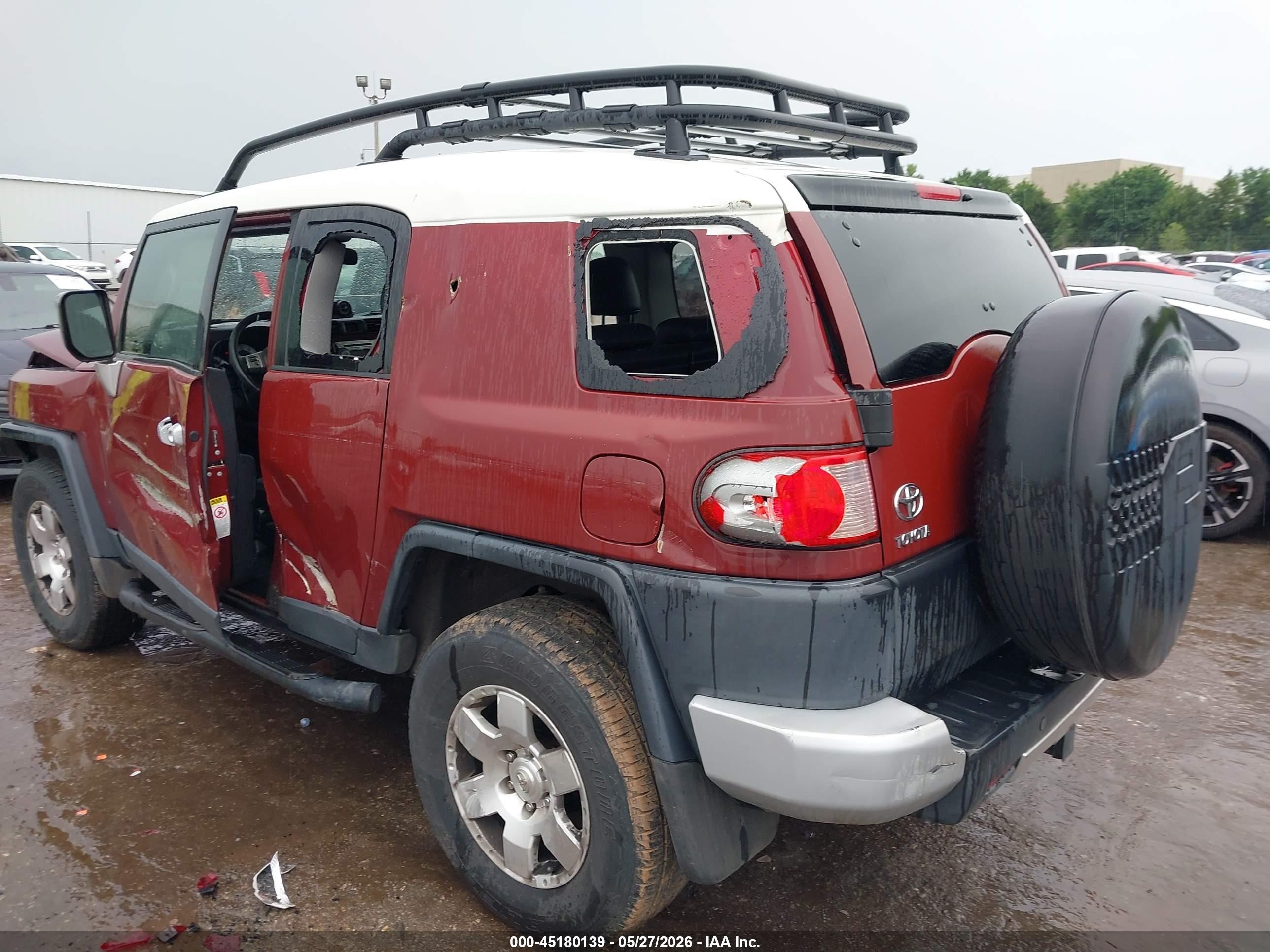2008 Toyota Fj Cruiser   Maroon vin: JTEBU11F08K005443