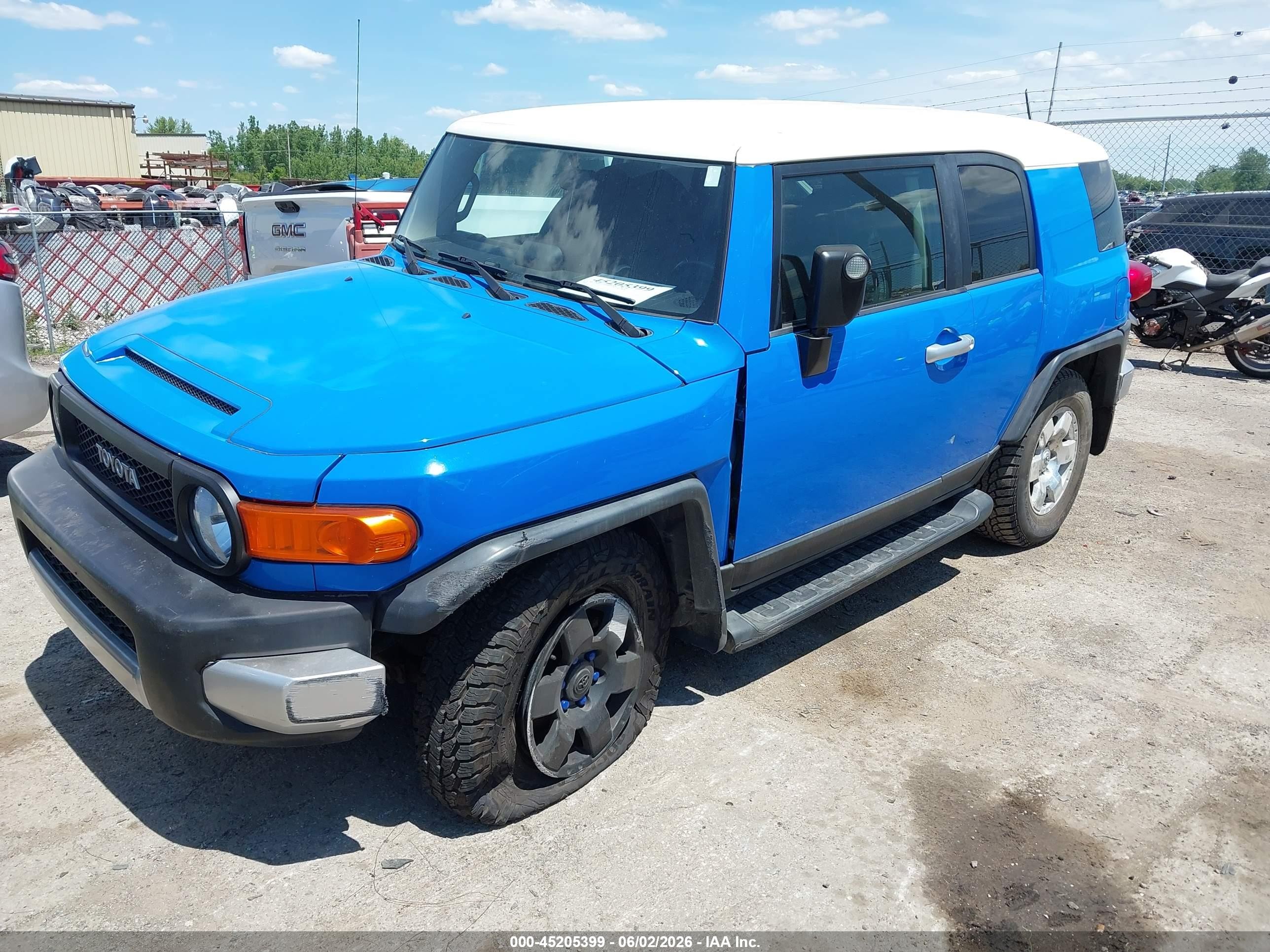 2008 Toyota Fj Cruiser   Blue vin: JTEBU11F08K033825