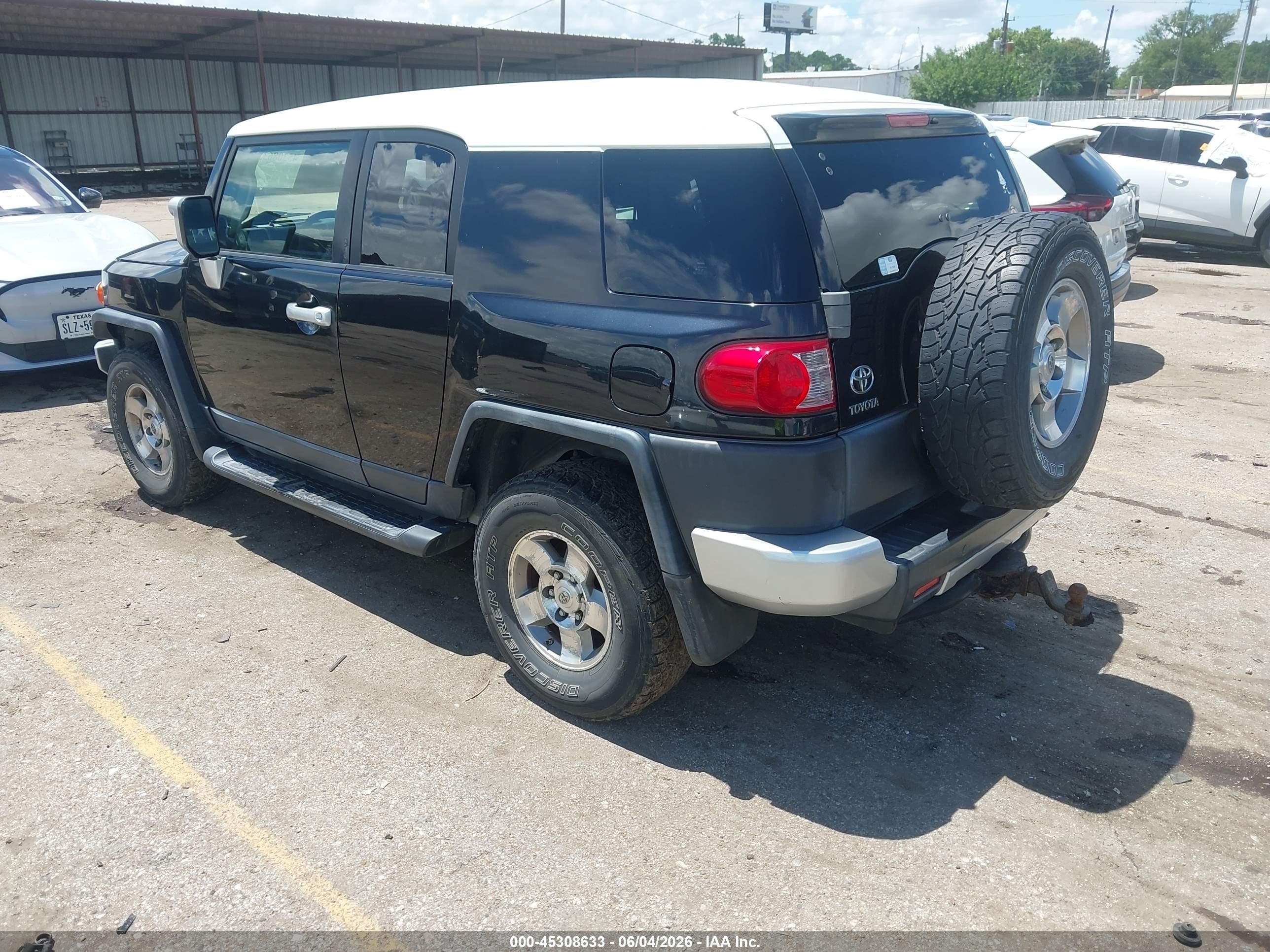 2008 Toyota Fj Cruiser   Black vin: JTEBU11F08K051113