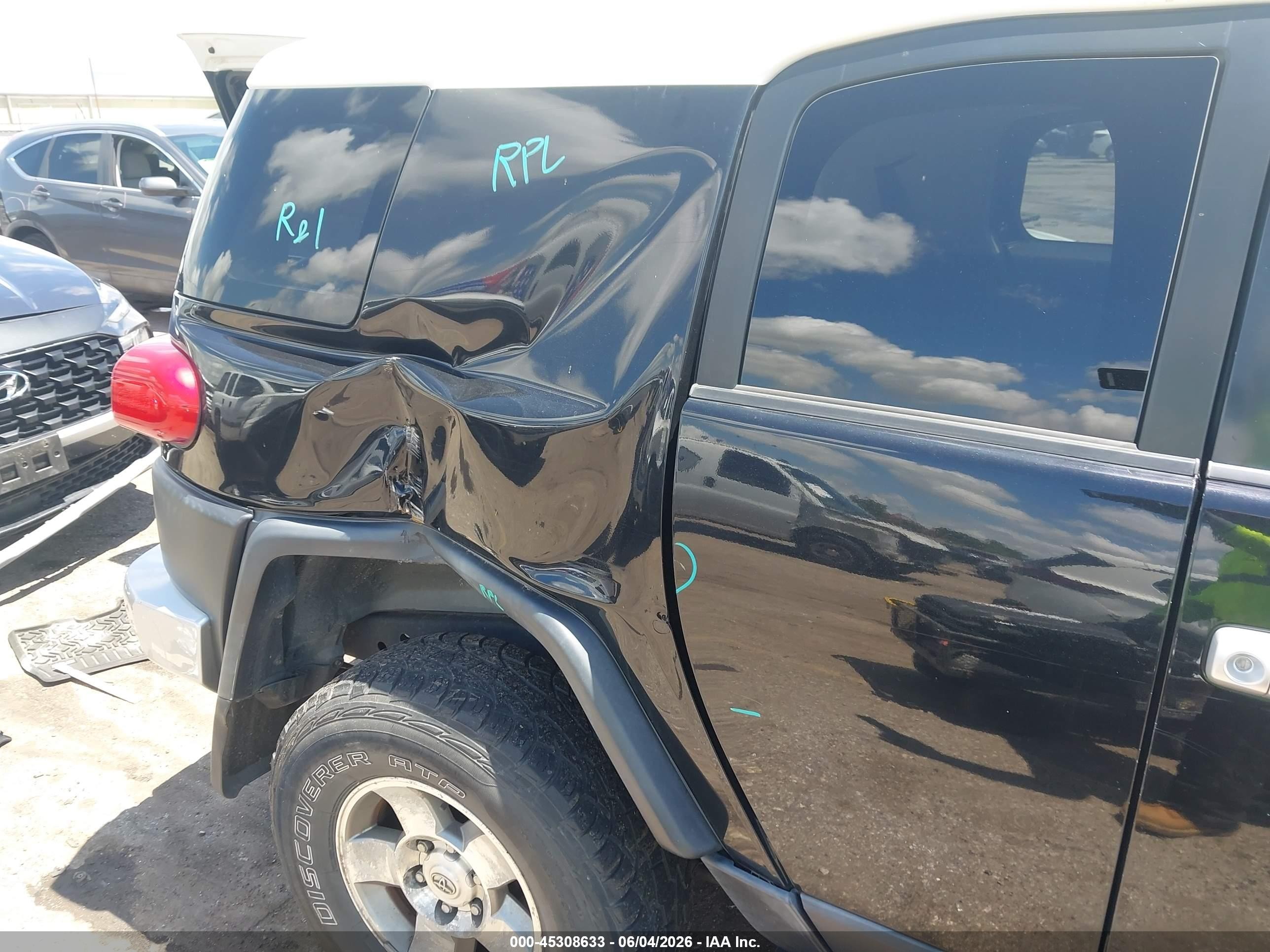 2008 Toyota Fj Cruiser   Black vin: JTEBU11F08K051113