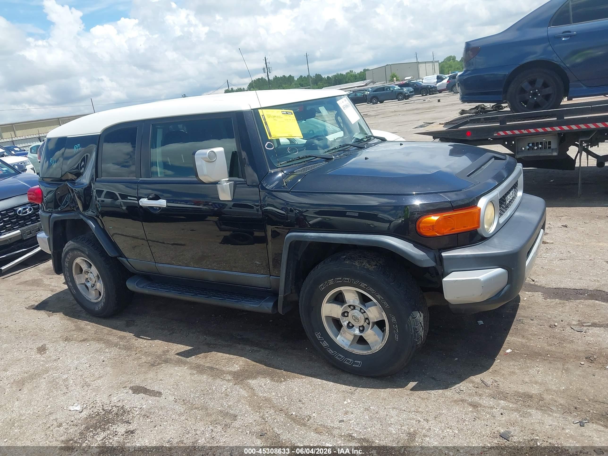 2008 Toyota Fj Cruiser   Black vin: JTEBU11F08K051113
