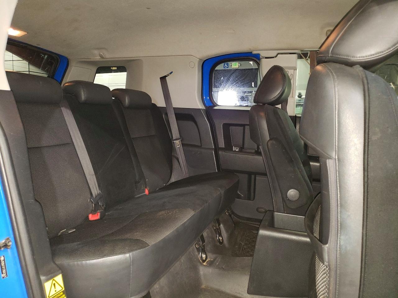 2007 Toyota Fj Cruiser Base Blue vin: JTEBU11F170012671