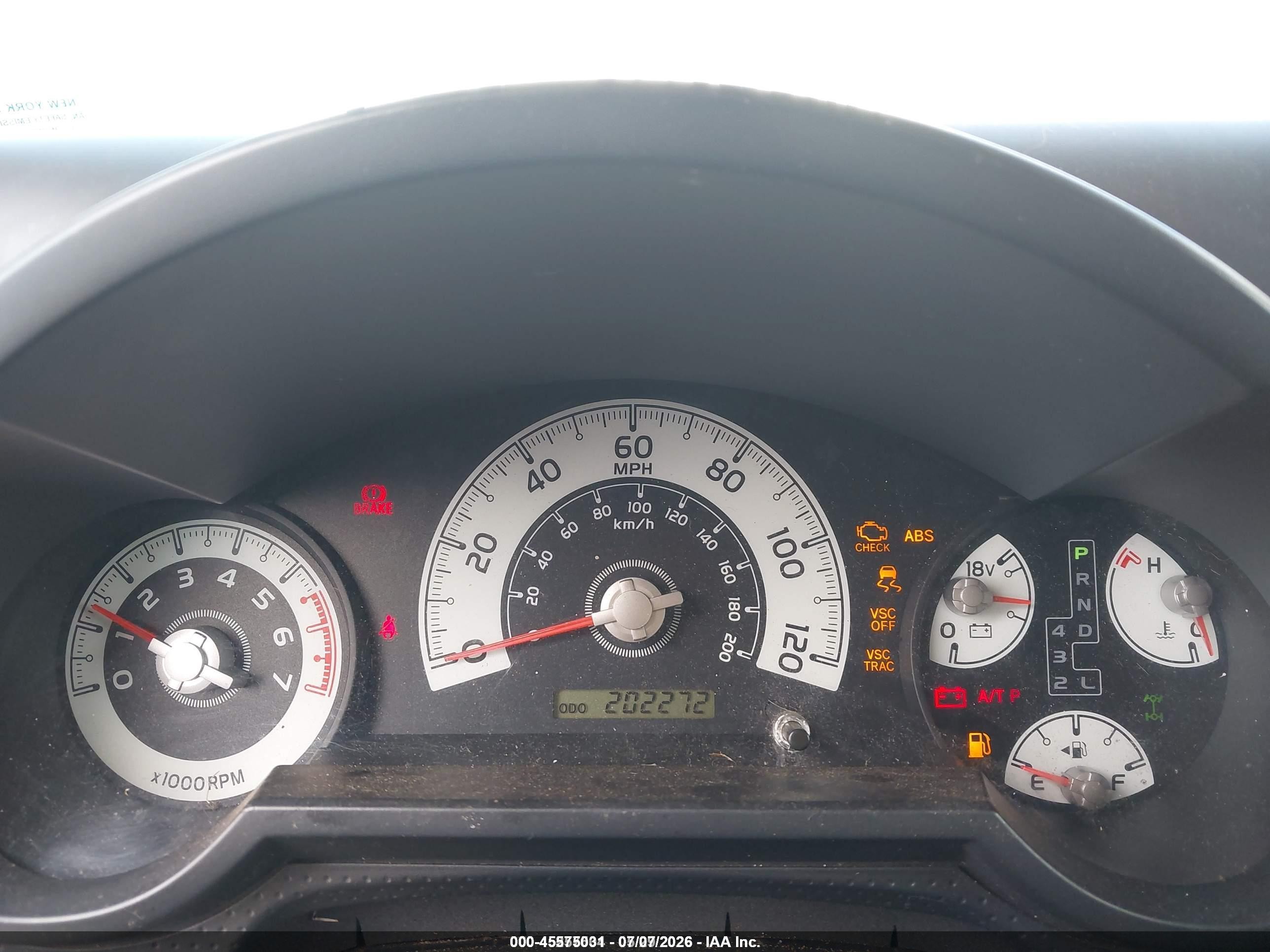 2007 Toyota Fj Cruiser   White vin: JTEBU11F170057688