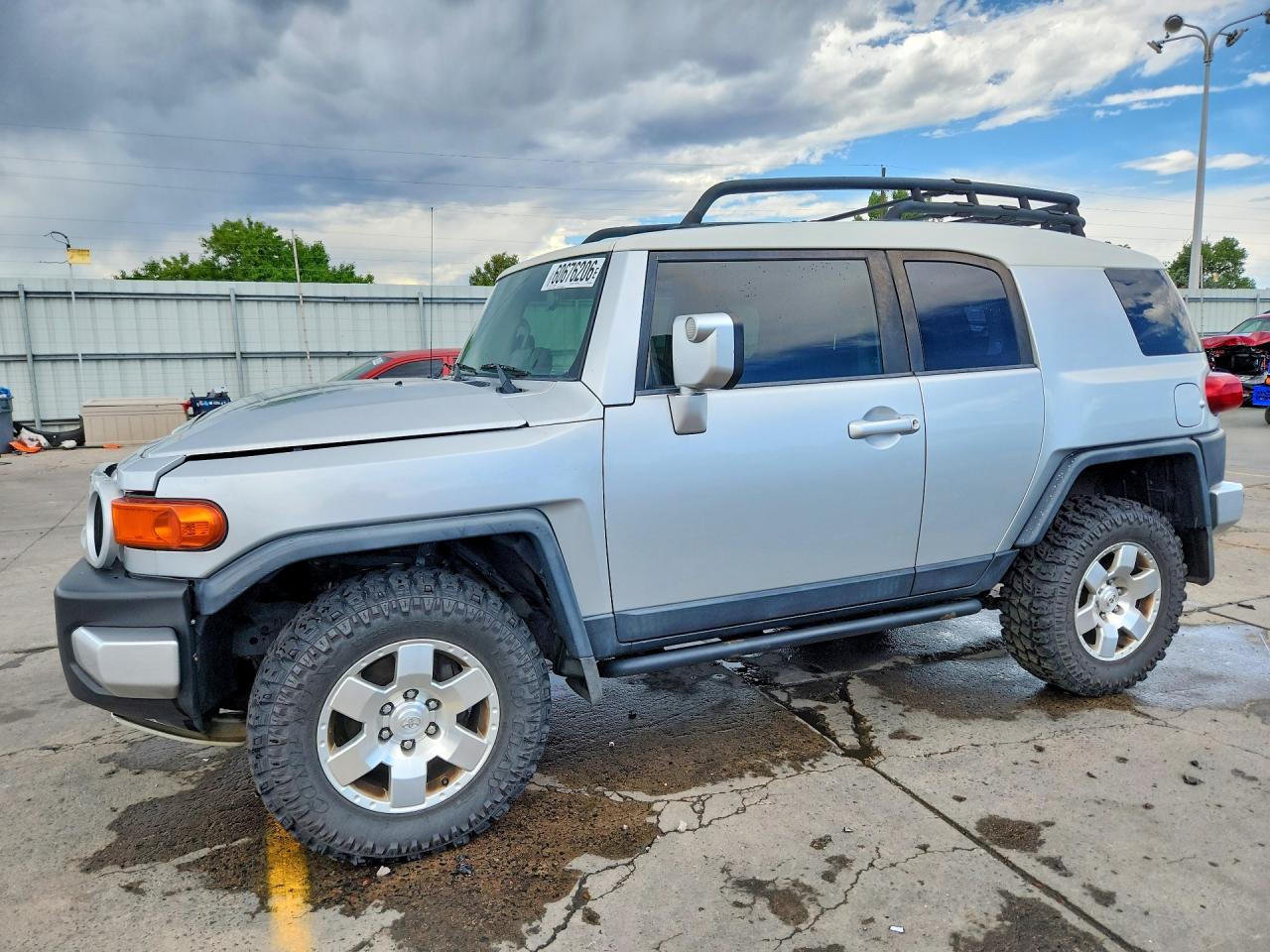 2007 Toyota Fj Cruiser Base Silver vin: JTEBU11F170078654