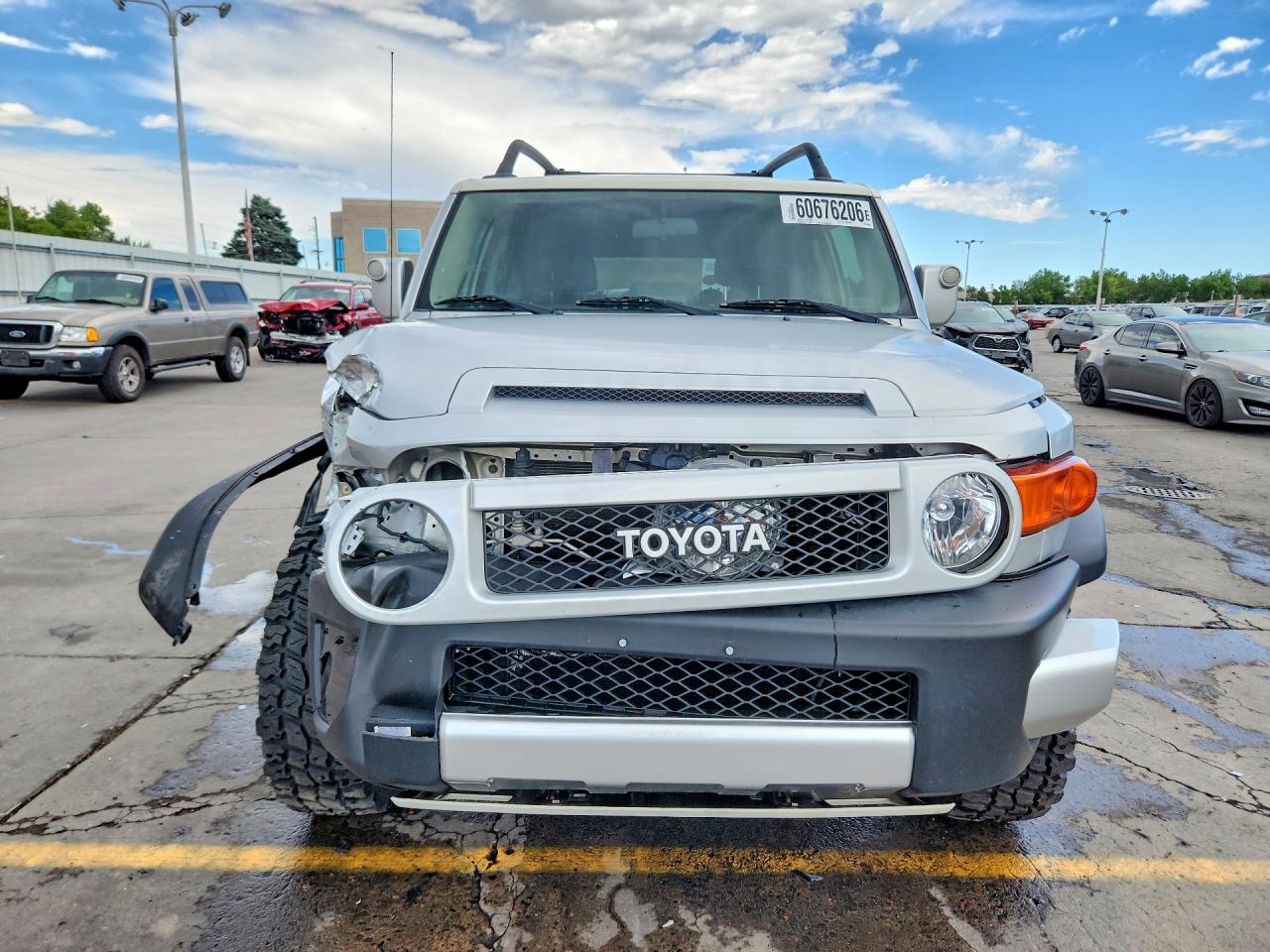 2007 Toyota Fj Cruiser Base Silver vin: JTEBU11F170078654