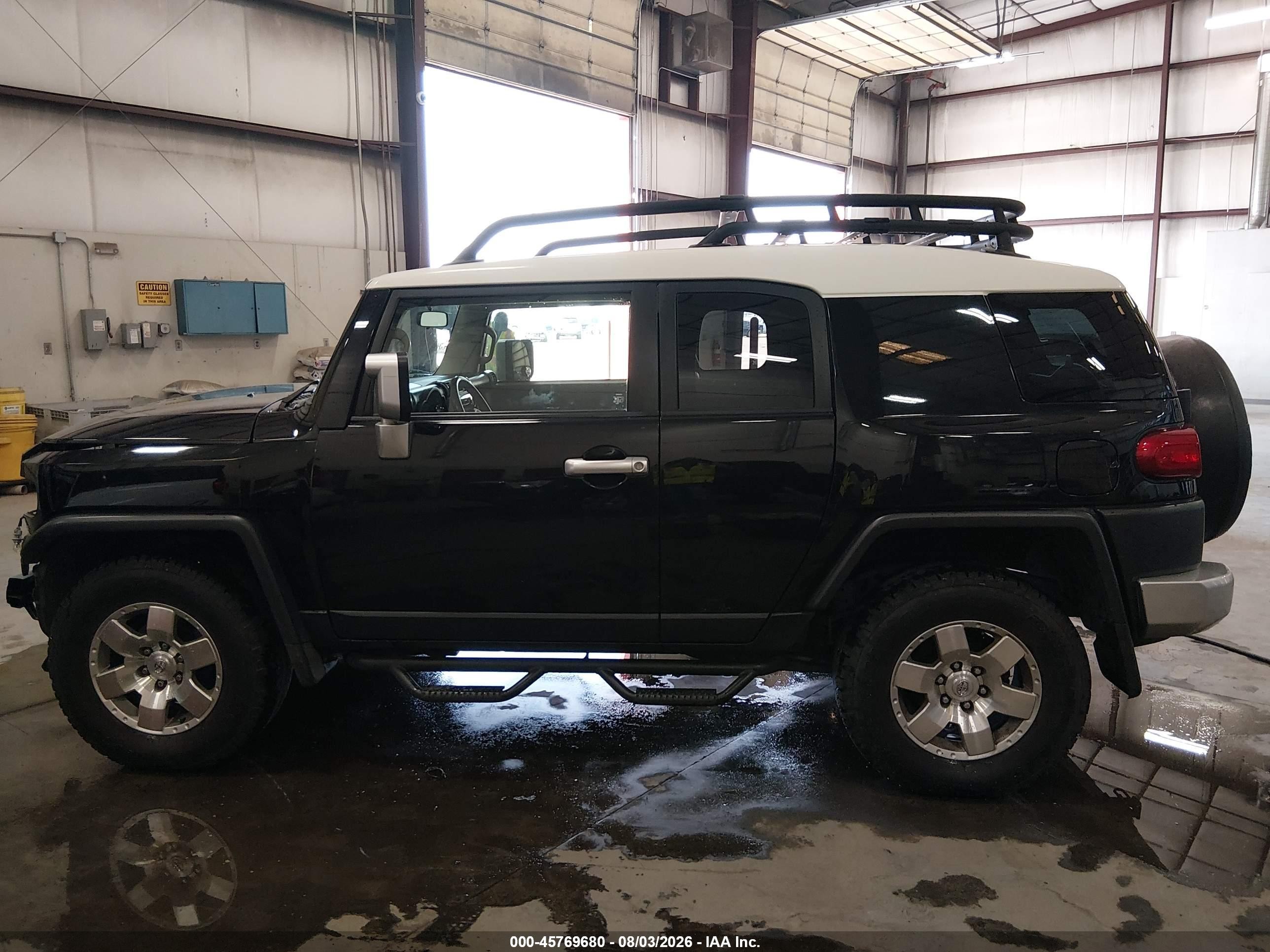 2007 Toyota Fj Cruiser   Black vin: JTEBU11F170096474