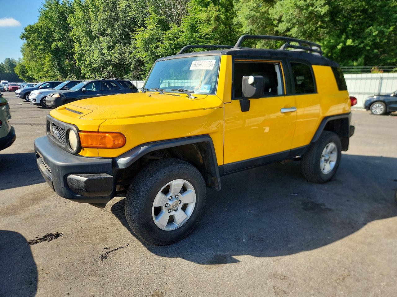 2008 Toyota Fj Cruiser Base Yellow vin: JTEBU11F180105160