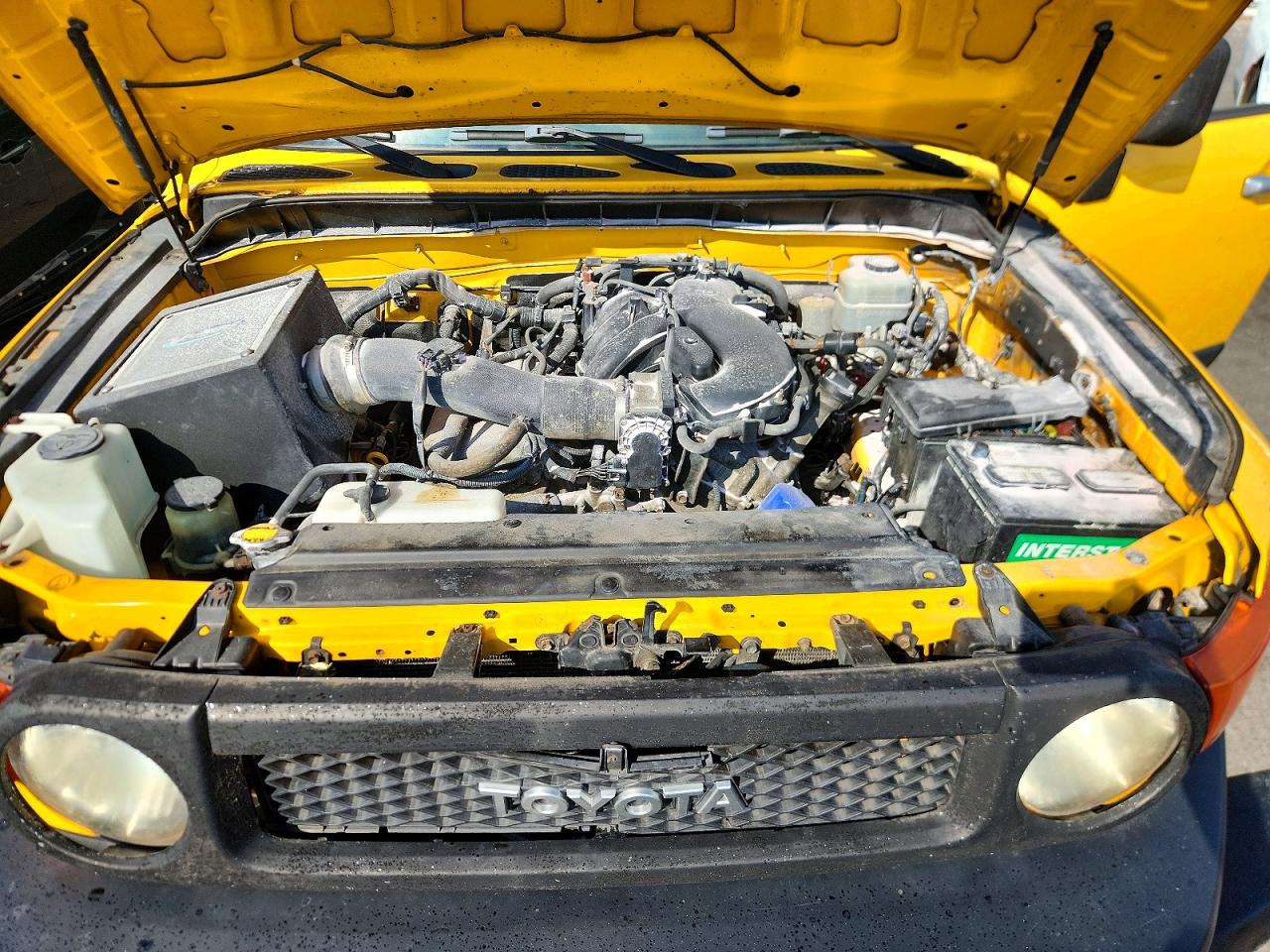 2008 Toyota Fj Cruiser Base Yellow vin: JTEBU11F180105160