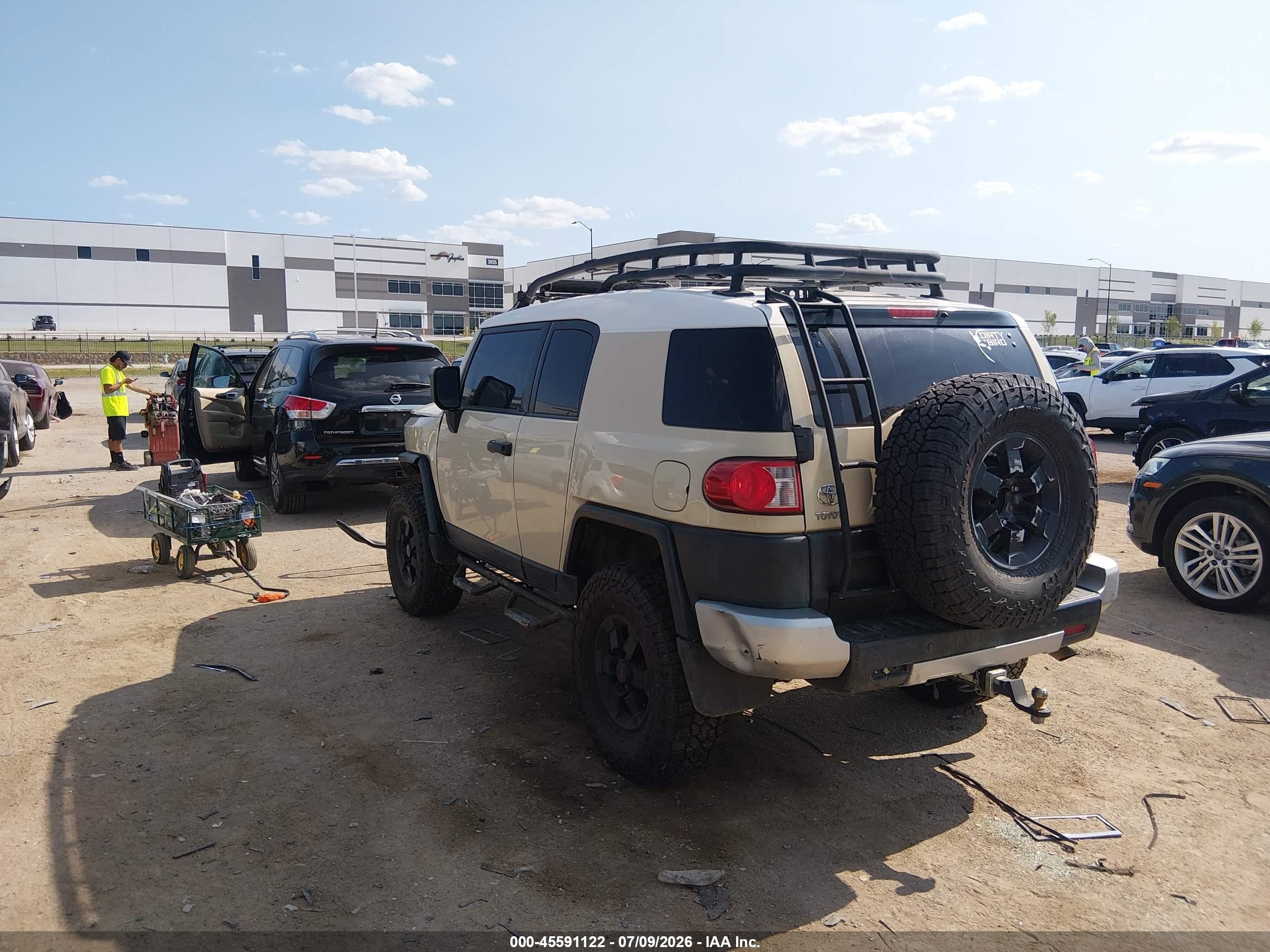 2008 Toyota Fj Cruiser   Tan vin: JTEBU11F18K051296