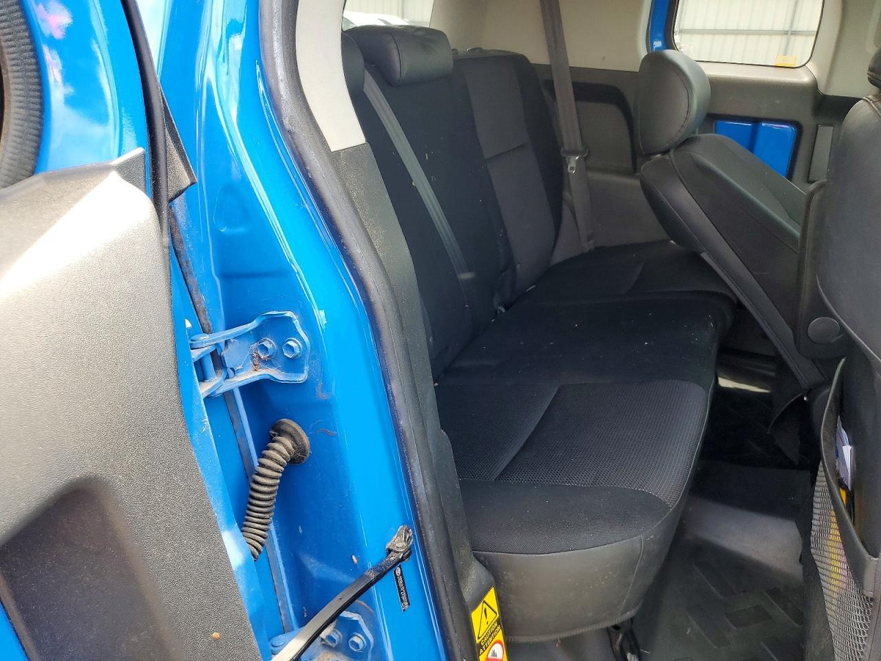 2007 Toyota Fj Cruiser Base Blue vin: JTEBU11F270010458