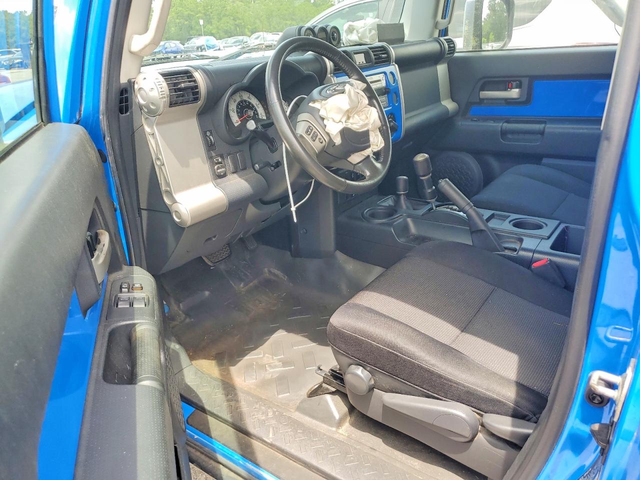 2007 Toyota Fj Cruiser Base Blue vin: JTEBU11F270010458