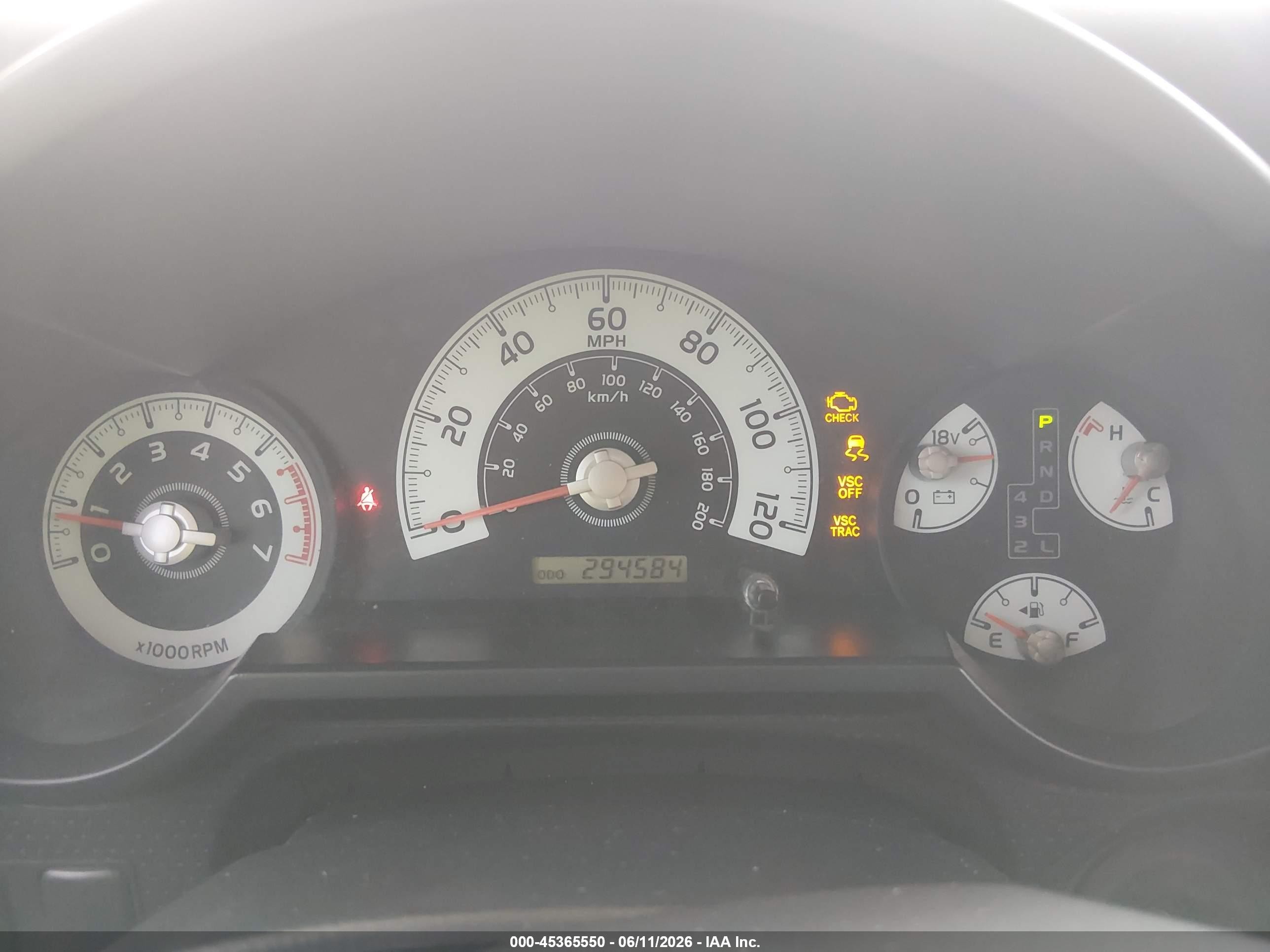 2007 Toyota Fj Cruiser   Silver vin: JTEBU11F270023047