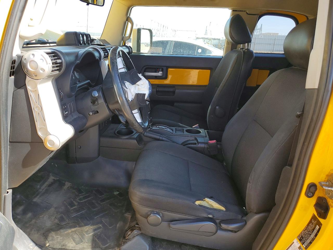 2007 Toyota Fj Cruiser Yellow vin: JTEBU11F270069753