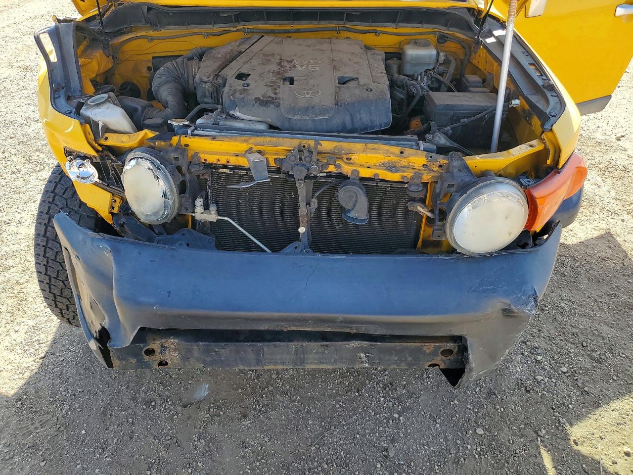 2007 Toyota Fj Cruiser Yellow vin: JTEBU11F270069753