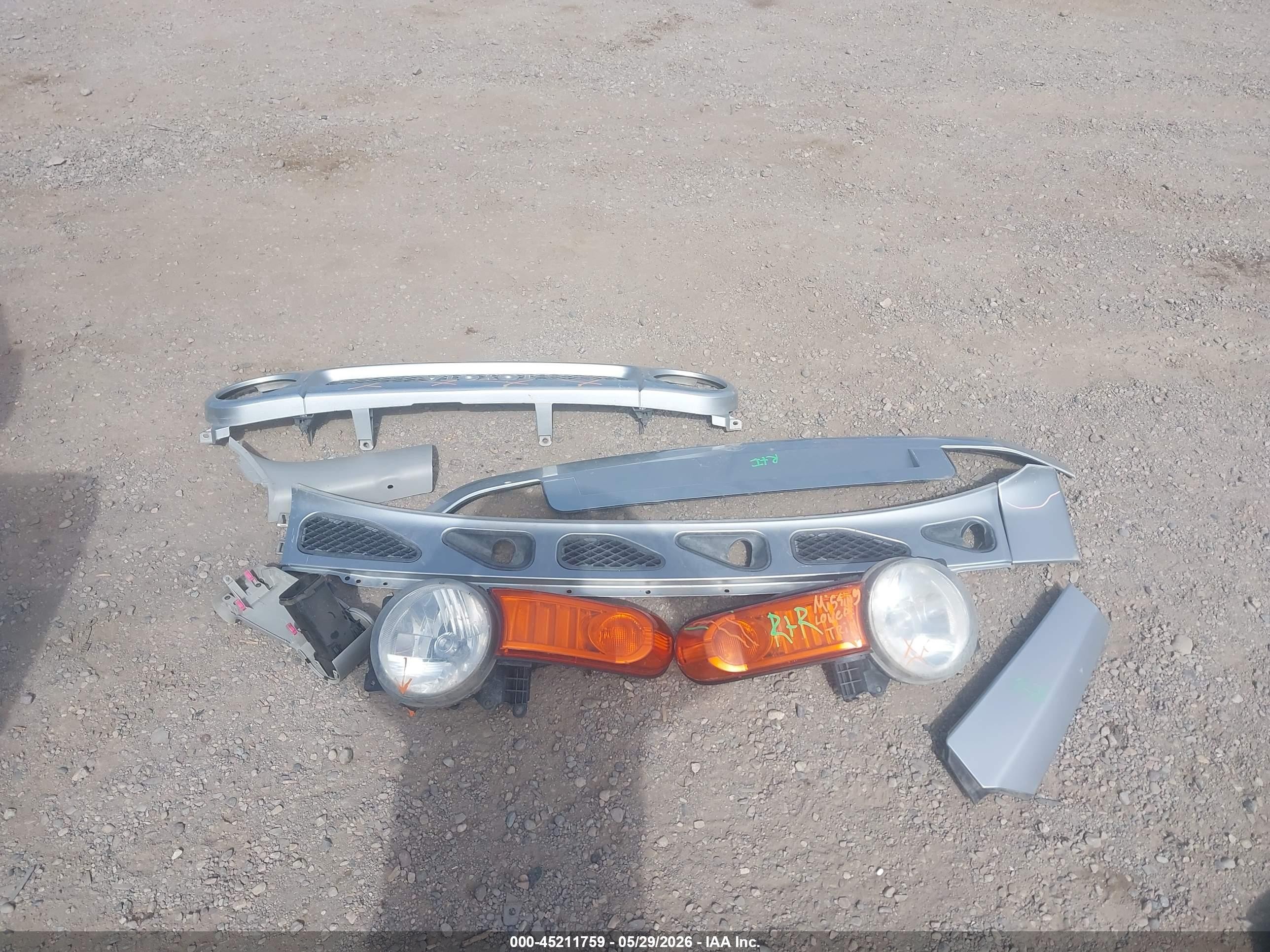 2007 Toyota Fj Cruiser   Silver vin: JTEBU11F270096130
