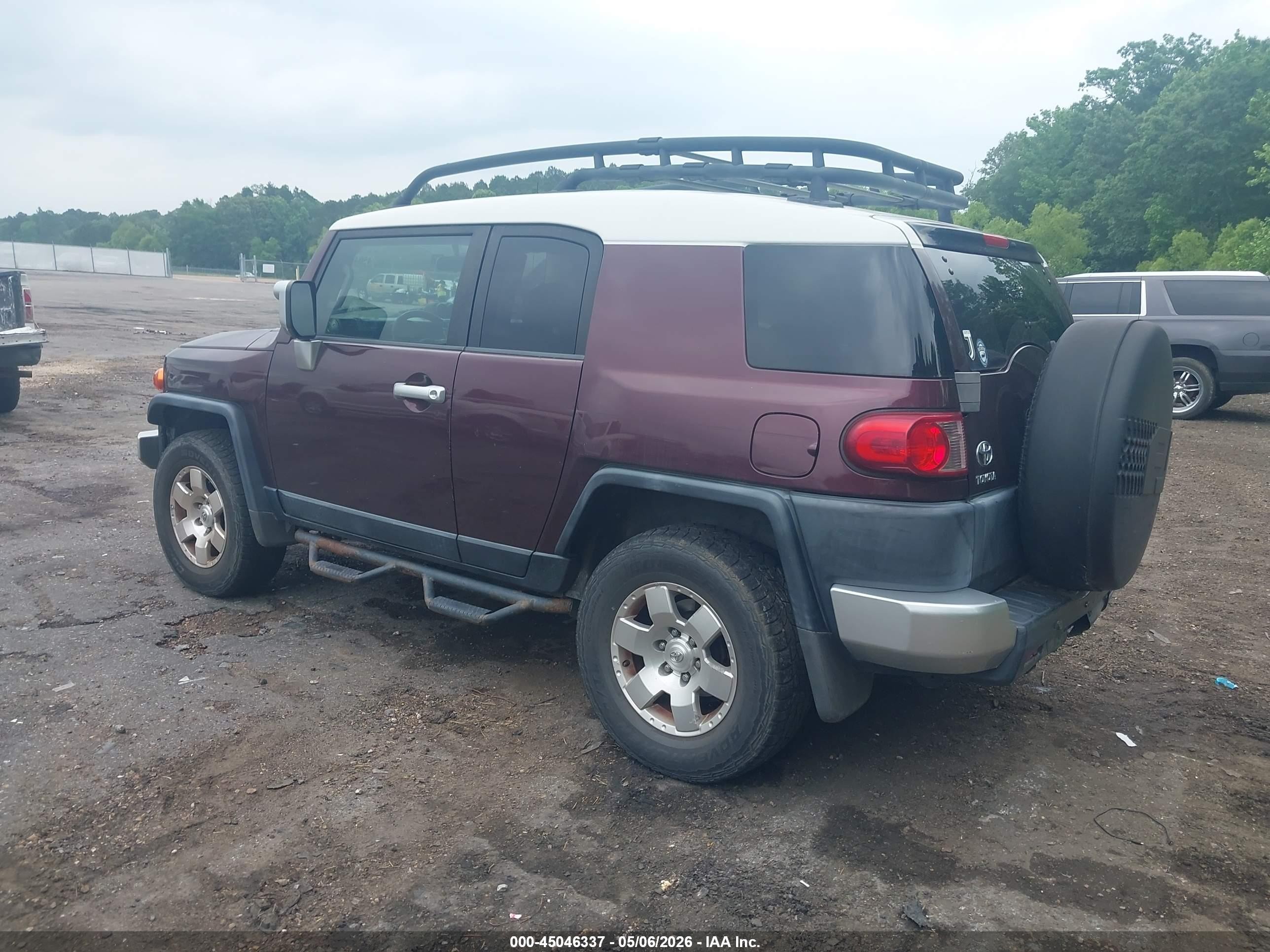 2007 Toyota Fj Cruiser   Темно-бордовый vin: JTEBU11F370062021