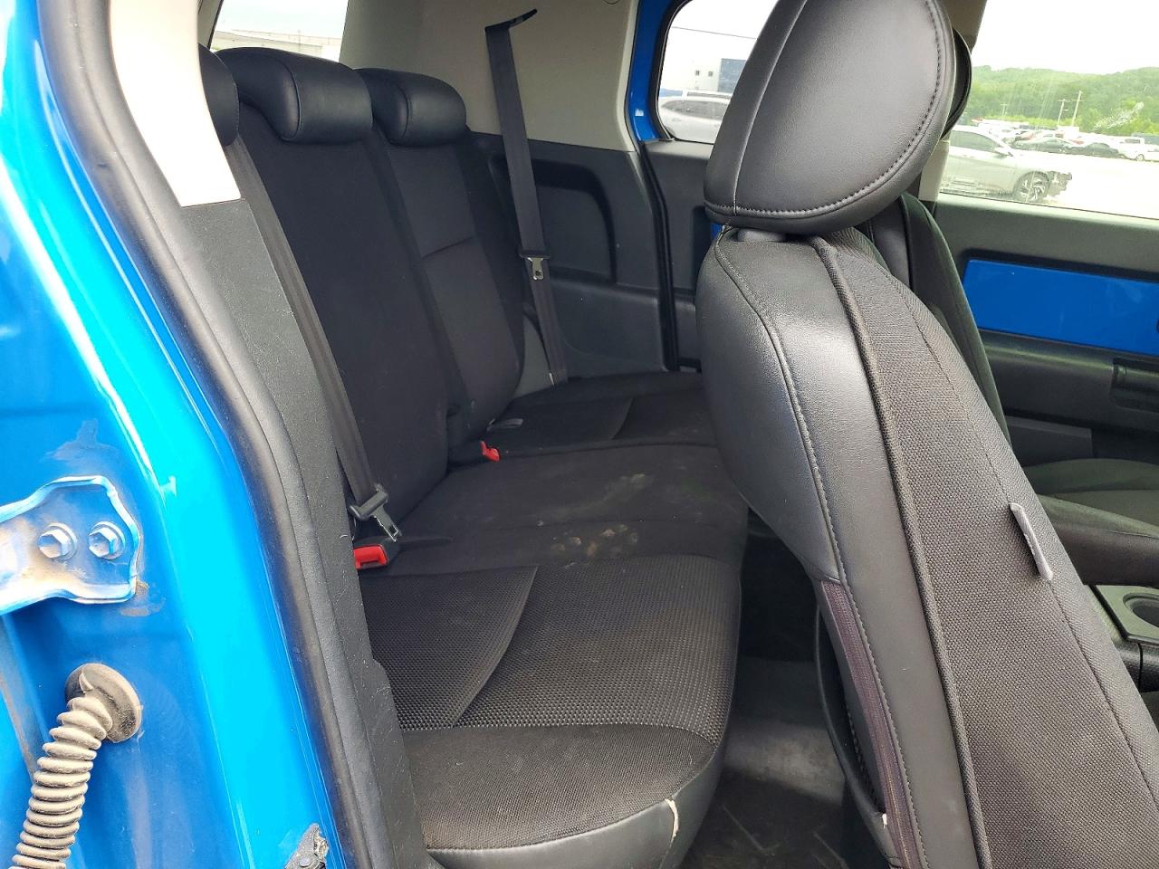2007 Toyota Fj Cruiser Base Blue vin: JTEBU11F370074735