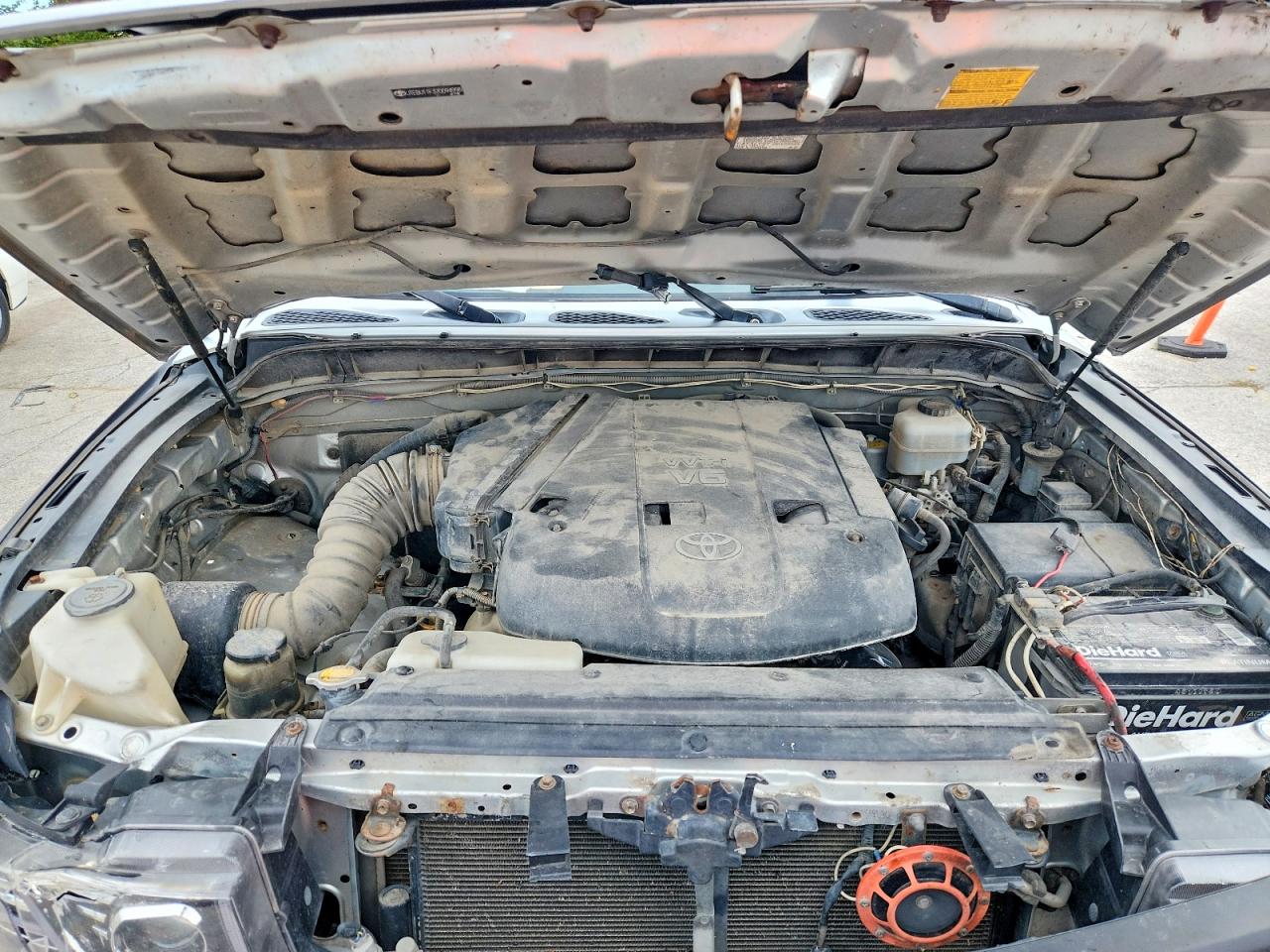 2007 Toyota Fj Cruiser Base Silver vin: JTEBU11F370094998