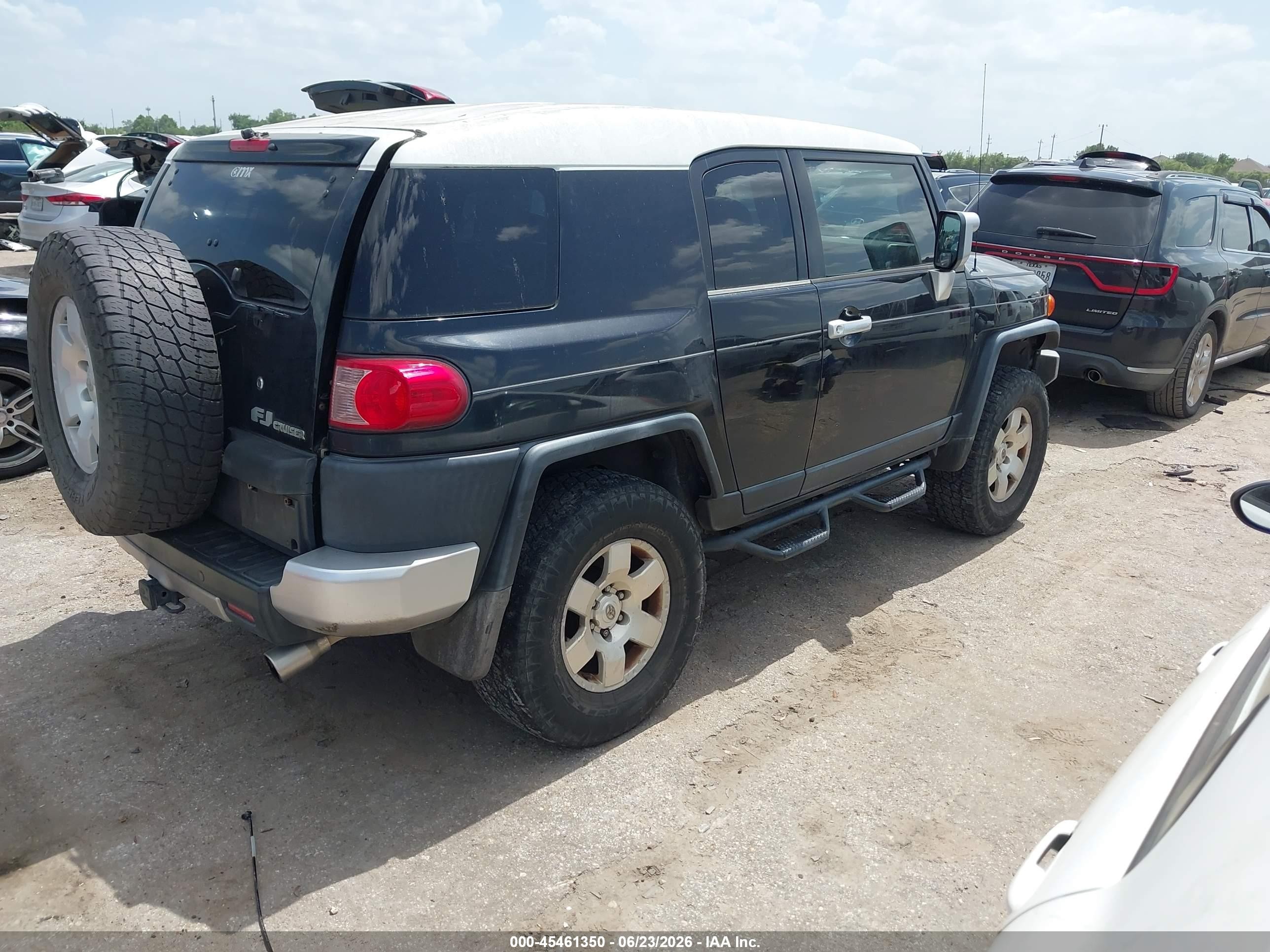 2007 Toyota Fj Cruiser   Черный vin: JTEBU11F470014575